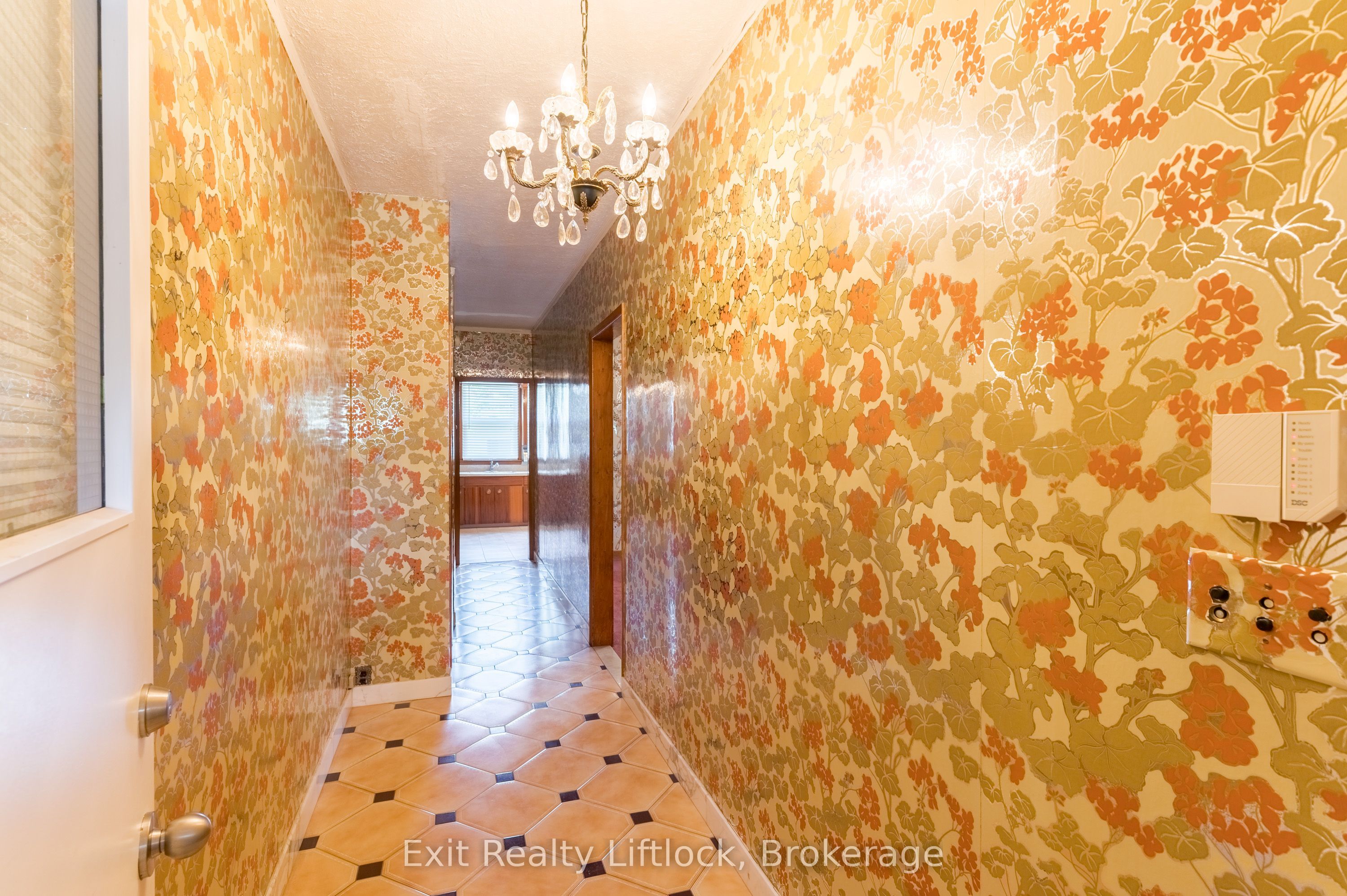 843 Logan Avenue Property Photo 18