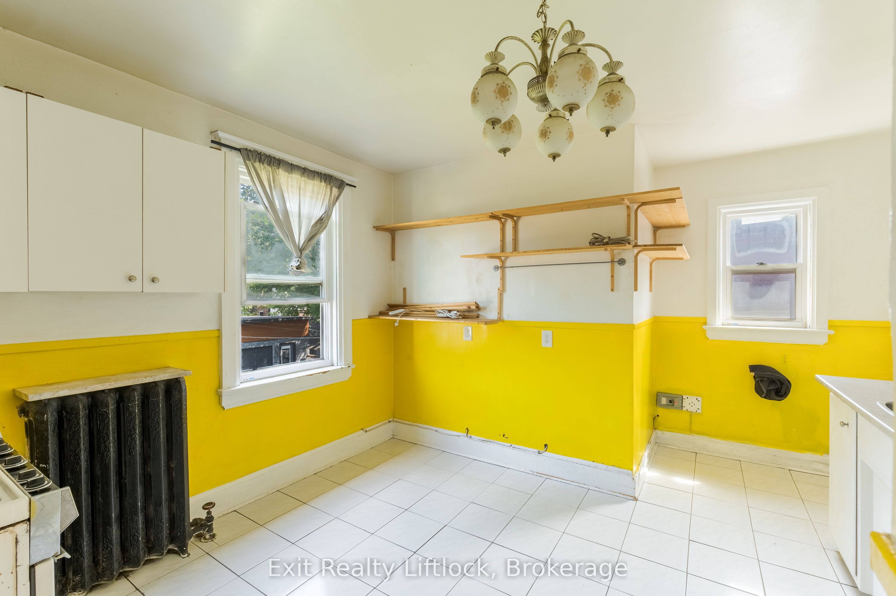 843 Logan Avenue Property Photo 24