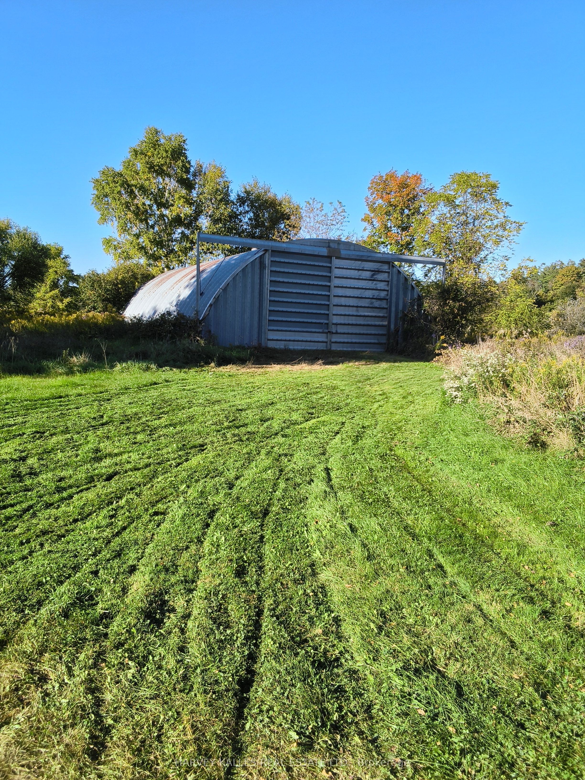 3905 7th Concession Property Photo 6