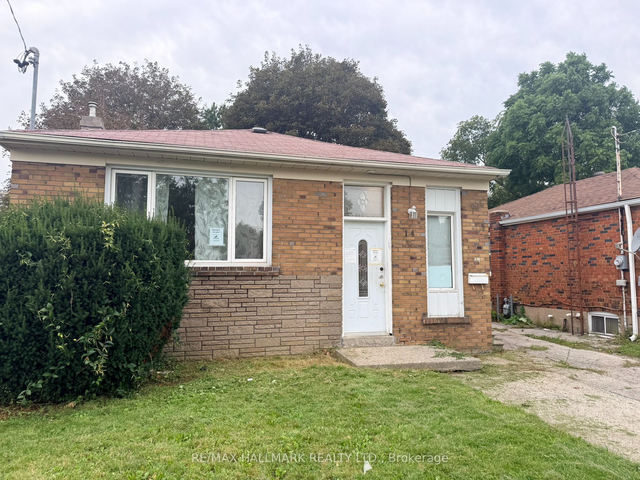 14 Lombardy Crescent Property Photo 1