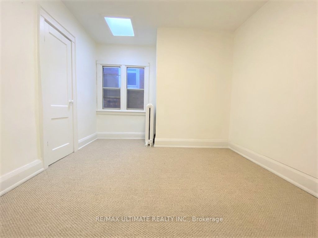 533 Kingston Road Property Photo 50