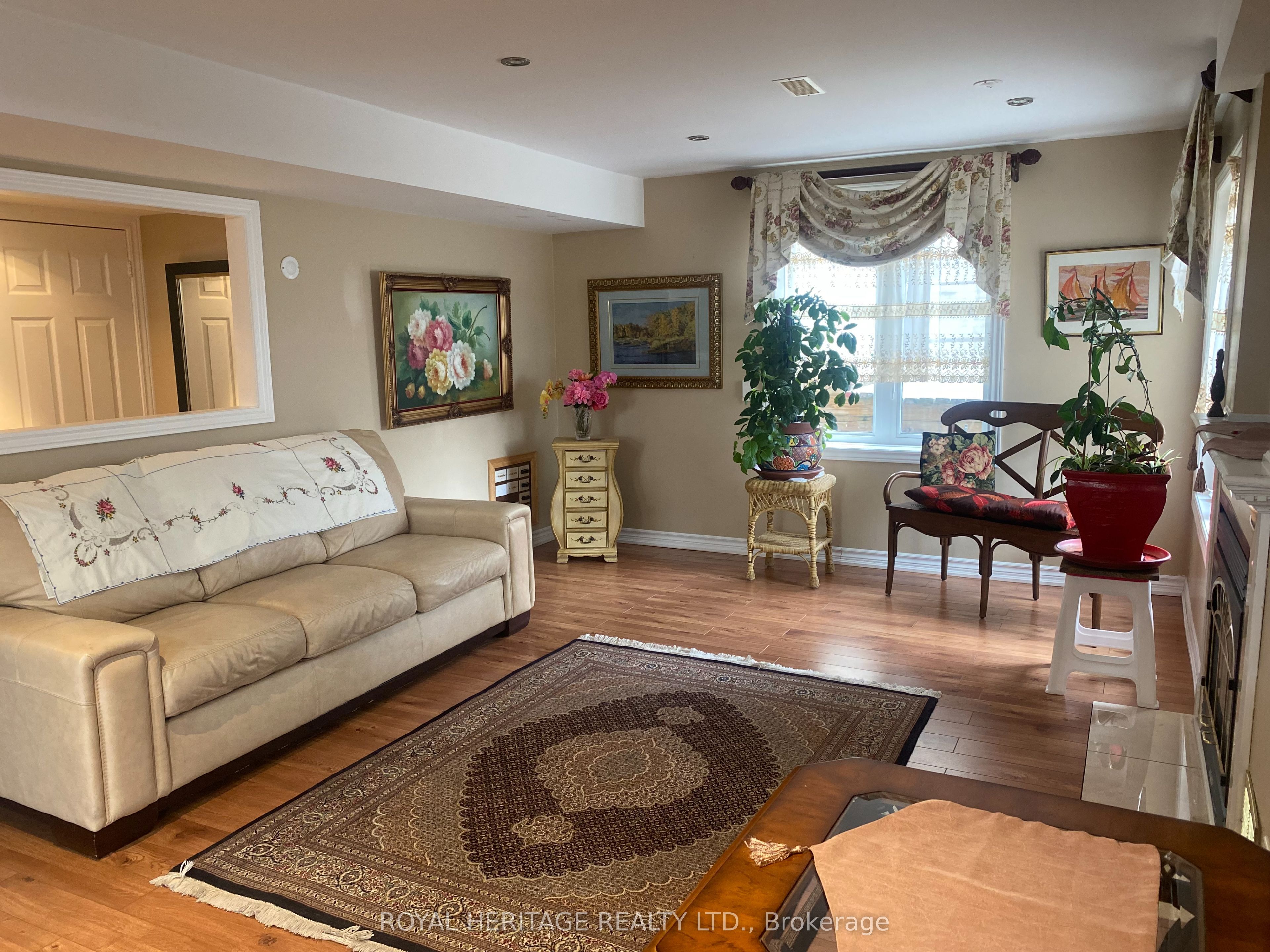 15 Sirius Crescent Property Photo 11