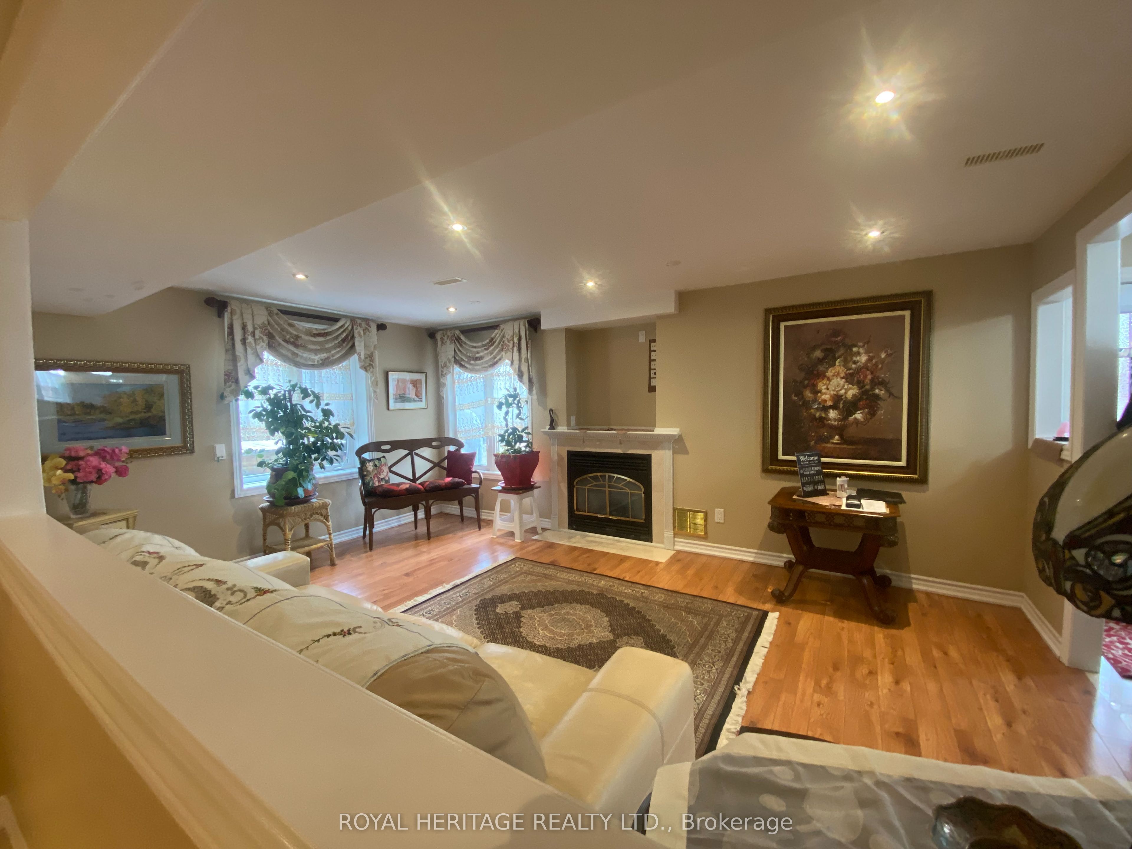 15 Sirius Crescent Property Photo 13