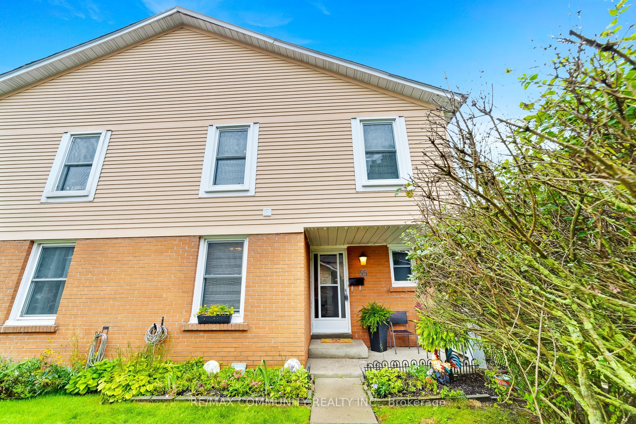 1055 Central Park Boulevard N 55 Property Photo 1