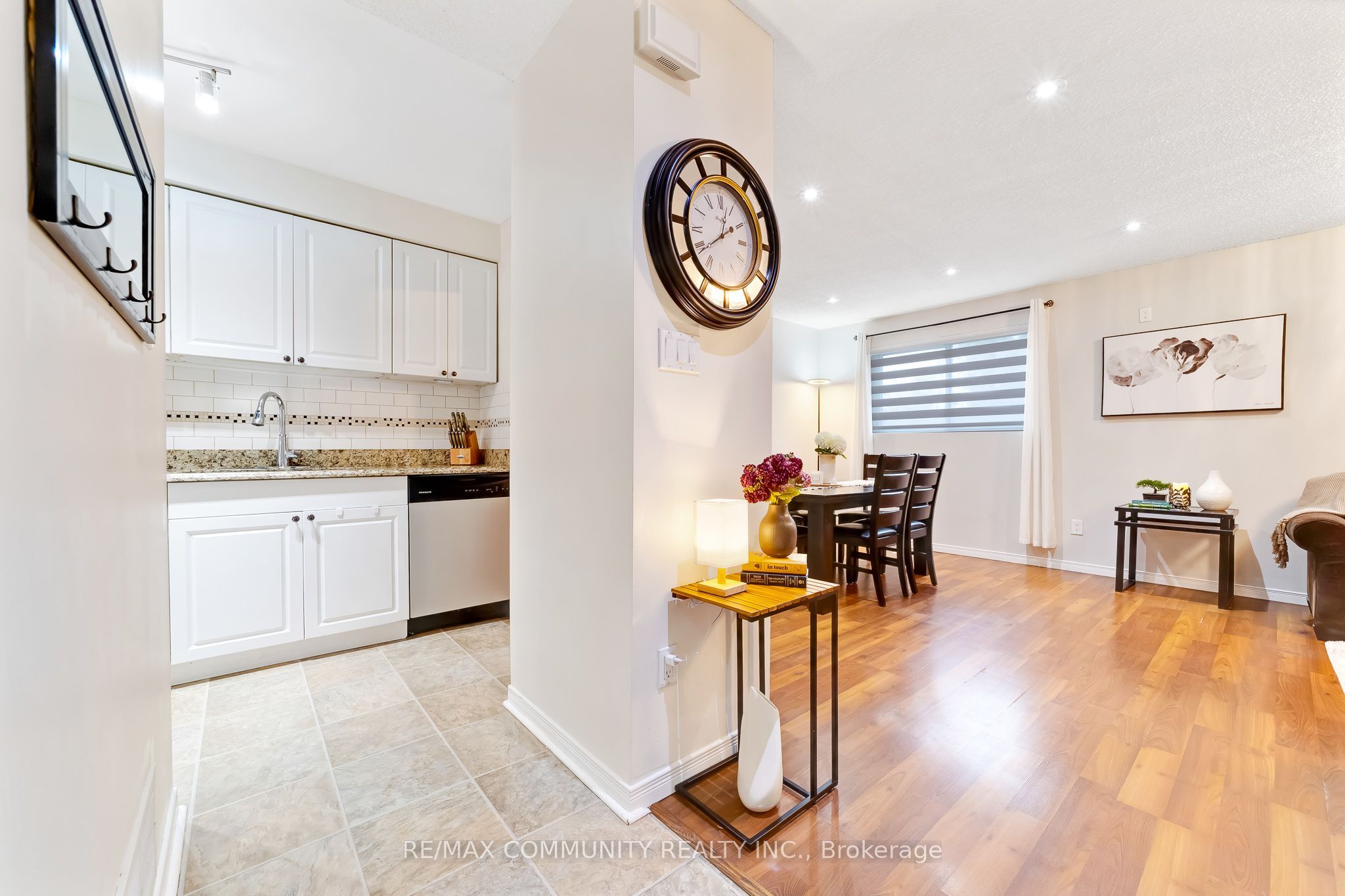 1055 Central Park Boulevard N 55 Property Photo 6
