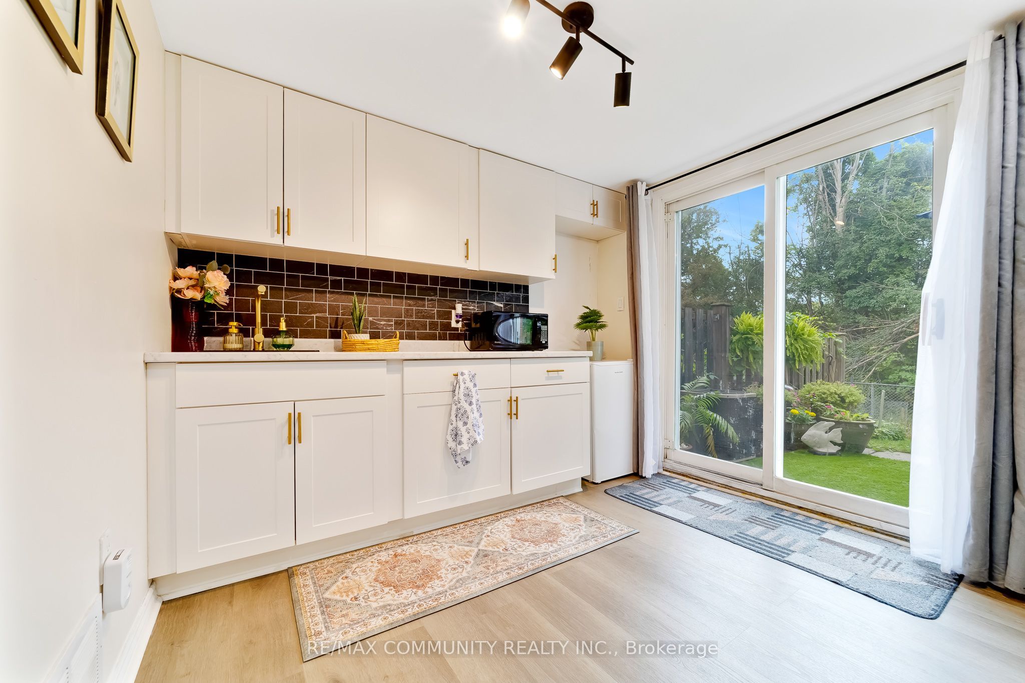 1055 Central Park Boulevard N 55 Property Photo 31