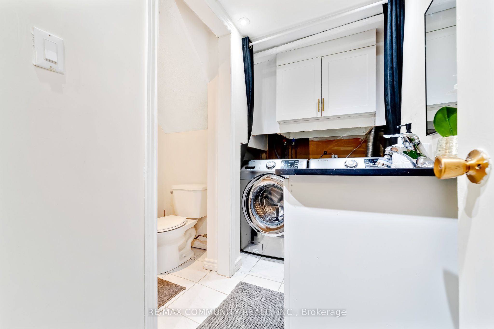 1055 Central Park Boulevard N 55 Property Photo 35