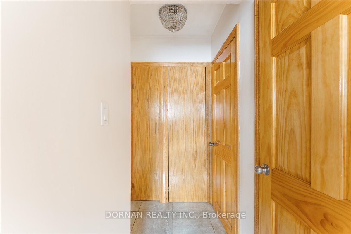 429 Austen Court 41 Property Photo 15