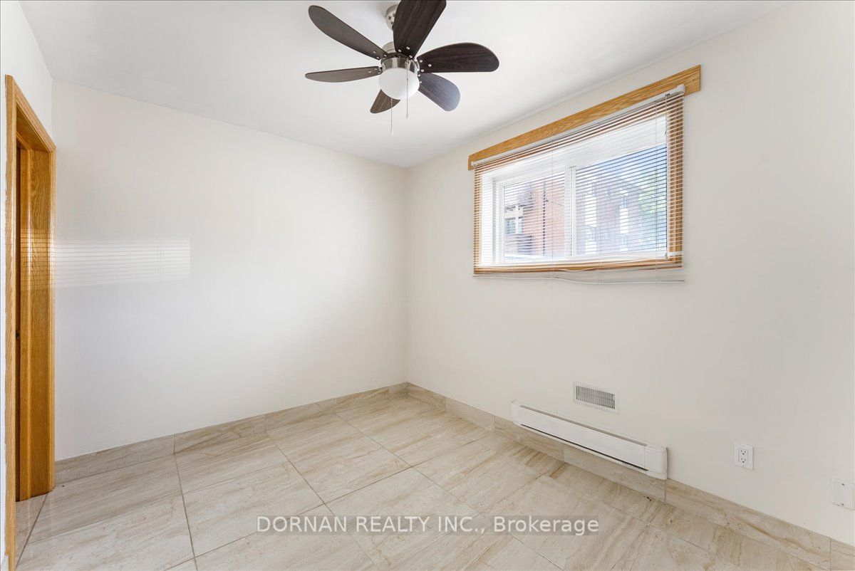 429 Austen Court 41 Property Photo 22
