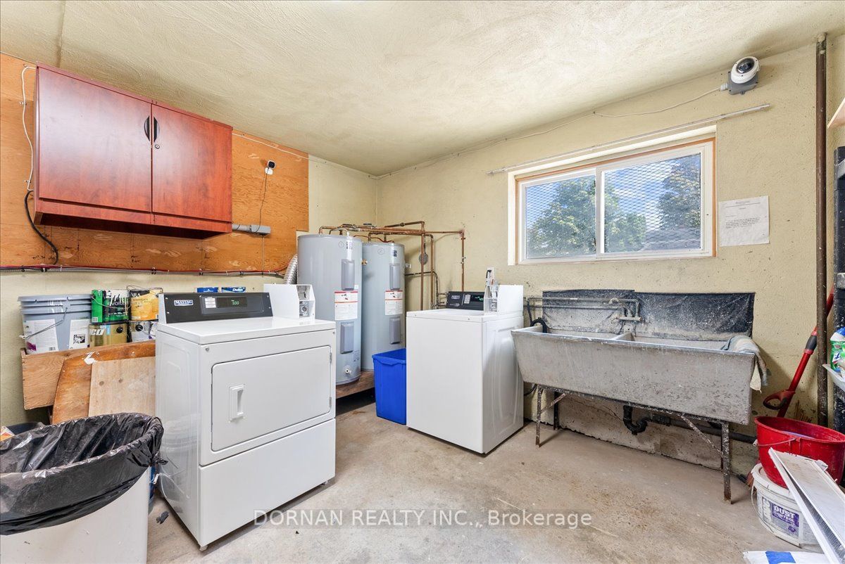 429 Austen Court 41 Property Photo 24