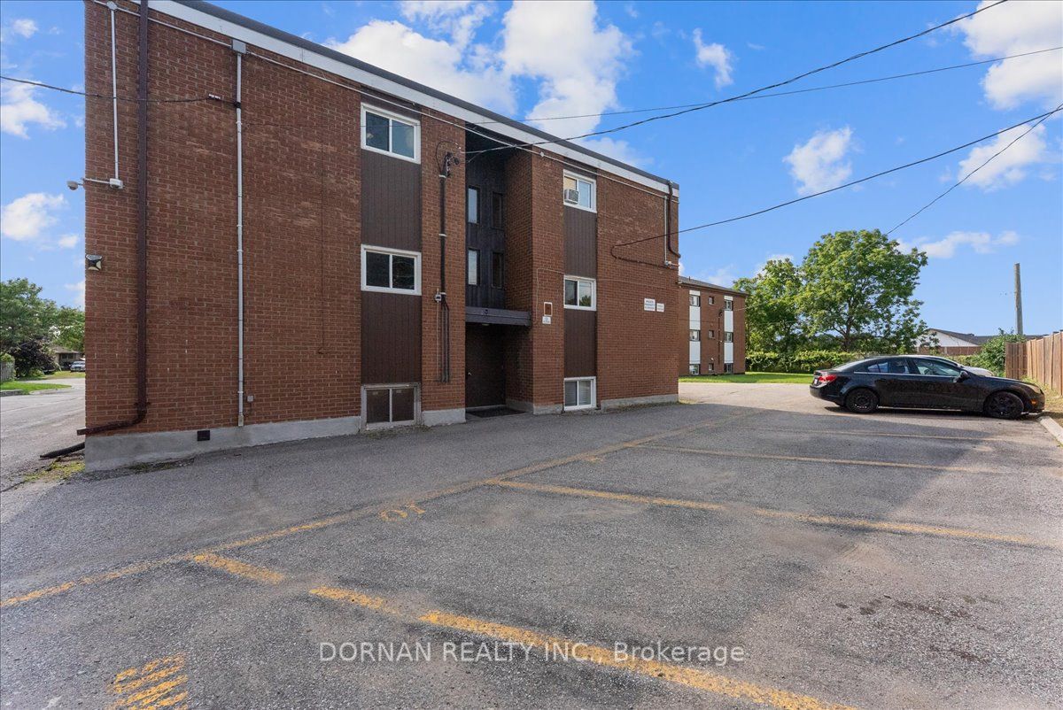 429 Austen Court 41 Property Photo 25
