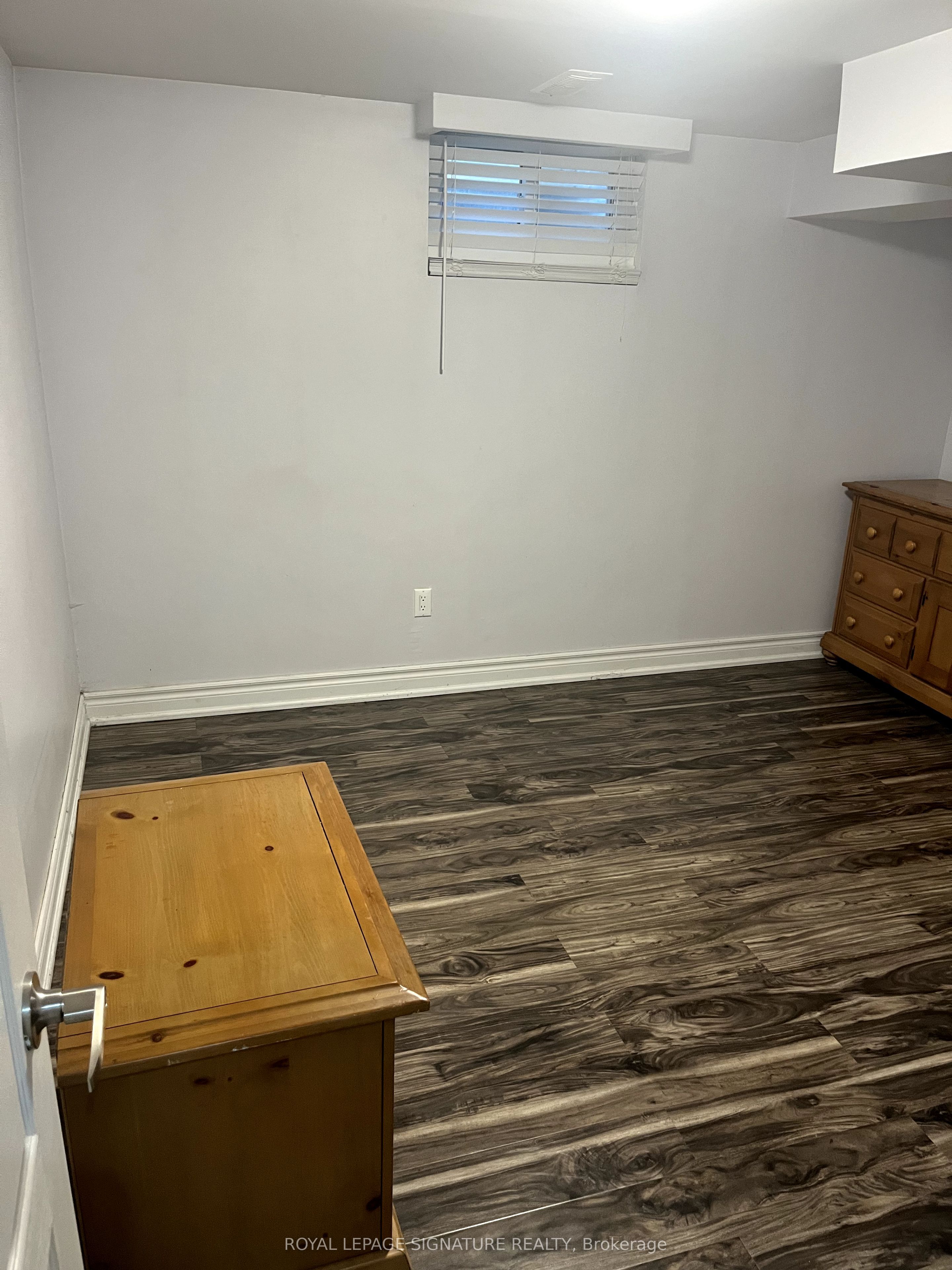 28a Cedar Brae Boulevard Bsmt Property Photo 7