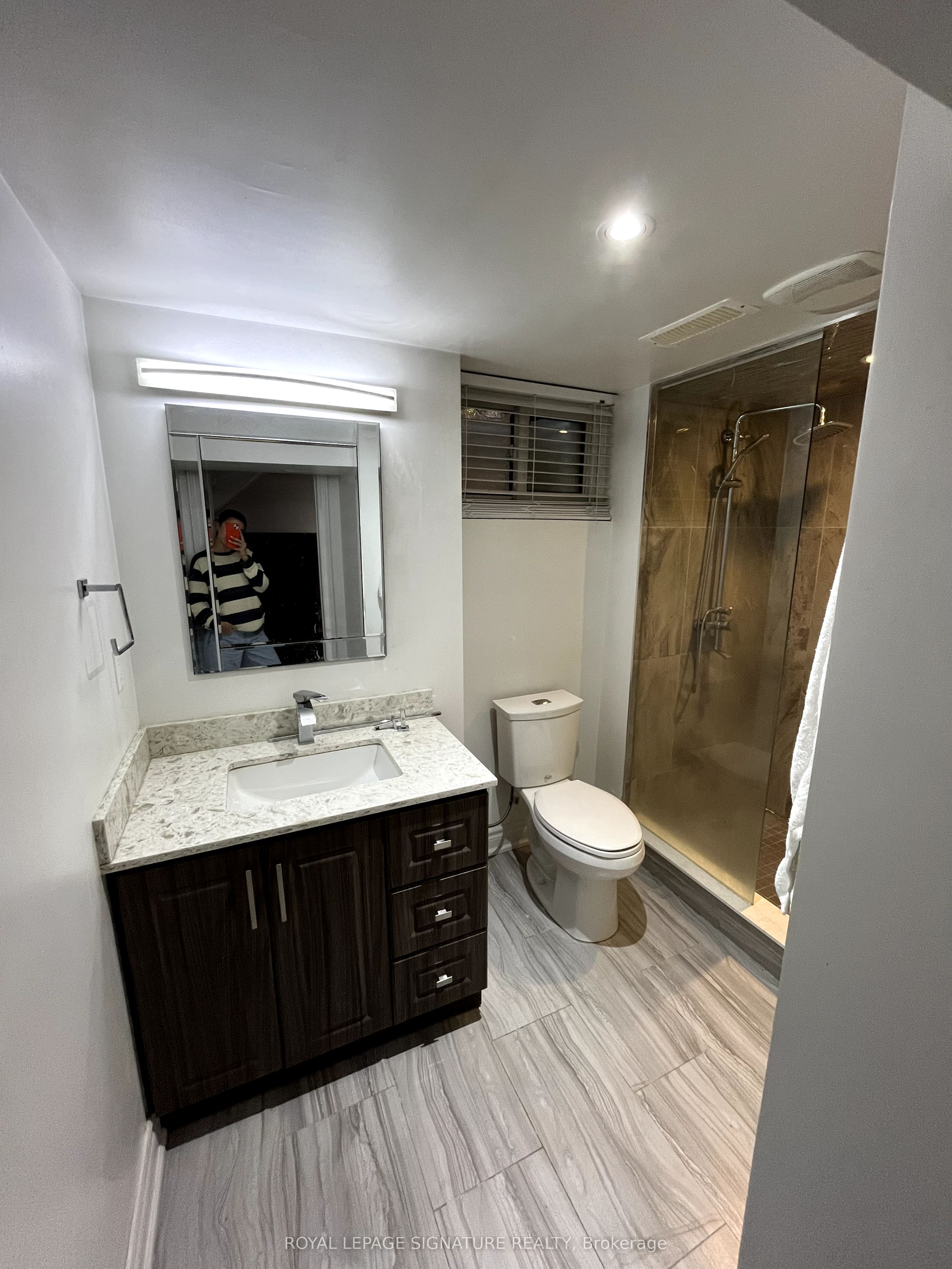 28a Cedar Brae Boulevard Bsmt Property Photo 9