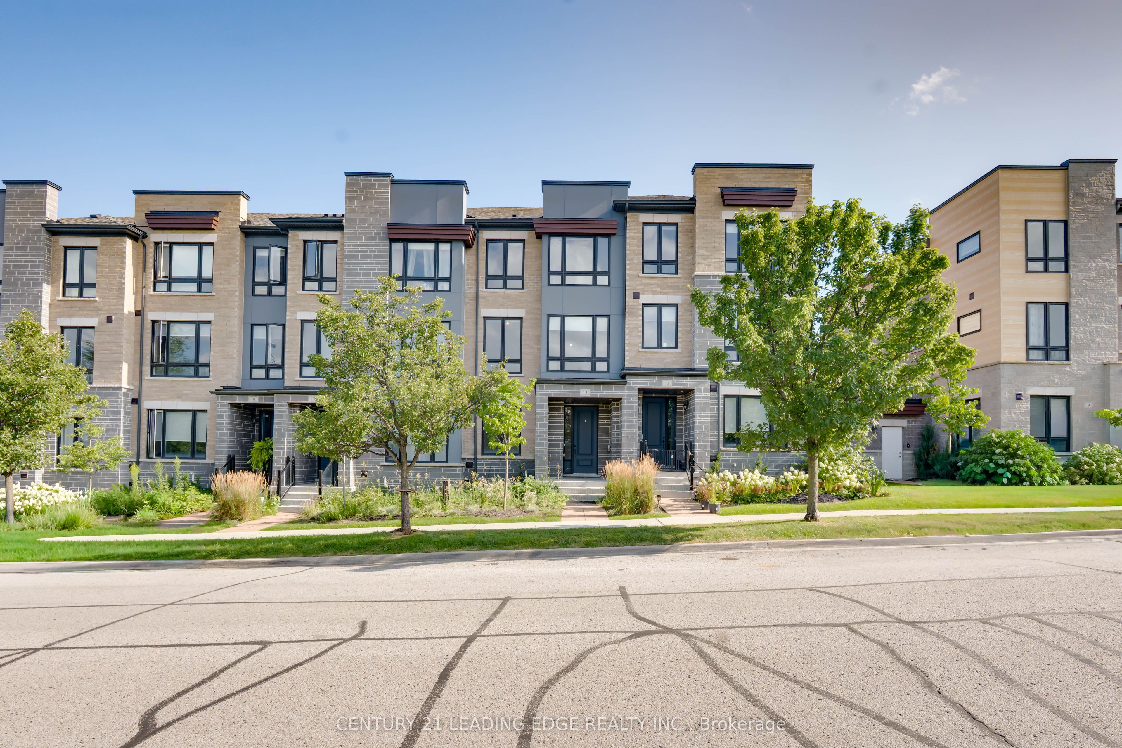 15 Haydock Way Property Photo 1