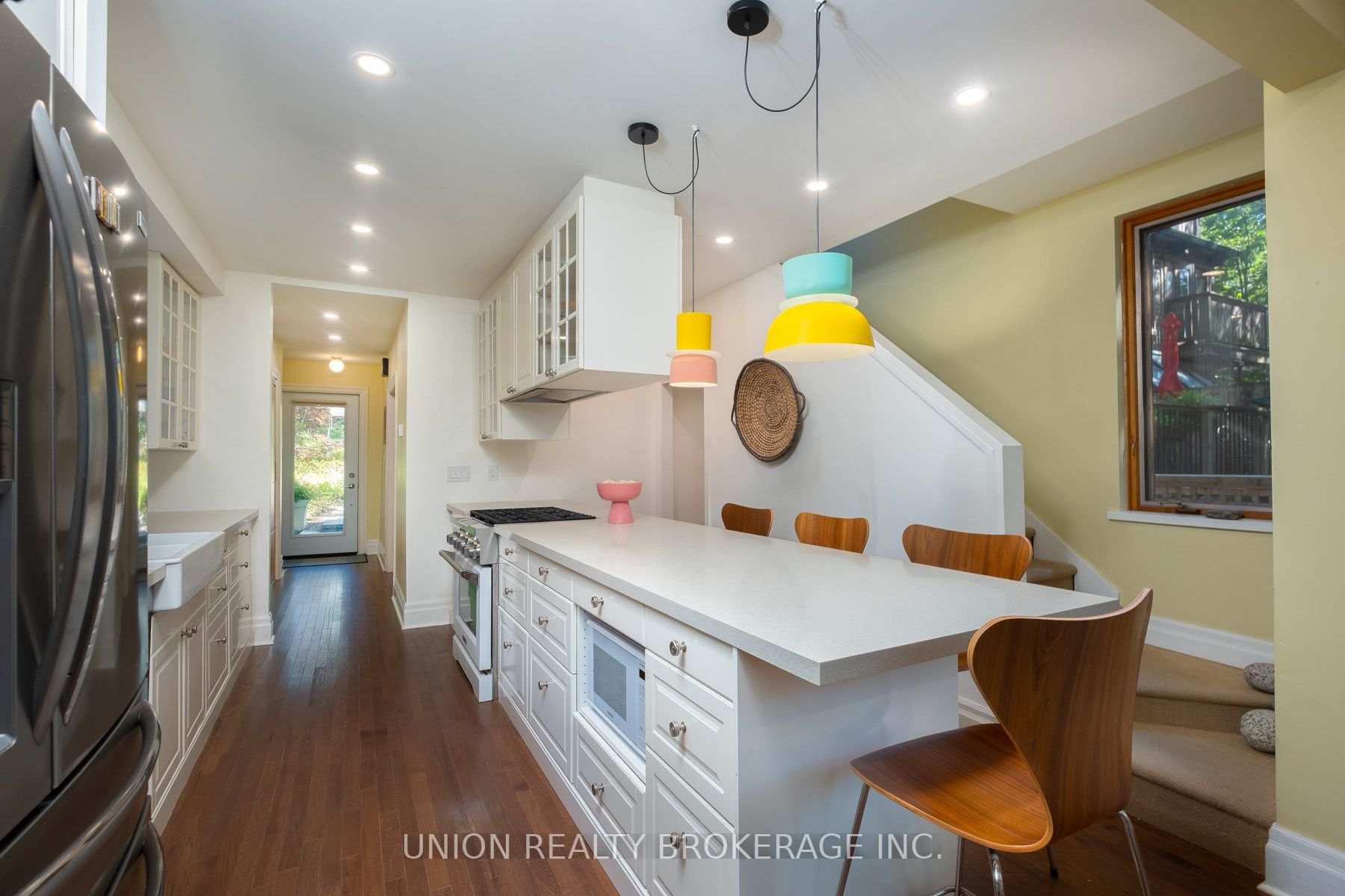 28 Victoria Park Avenue Property Photo 6