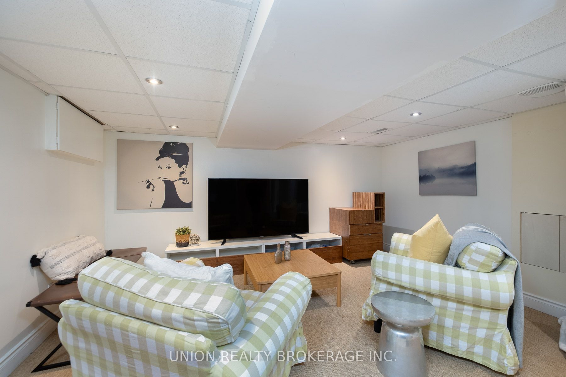 28 Victoria Park Avenue Property Photo 20