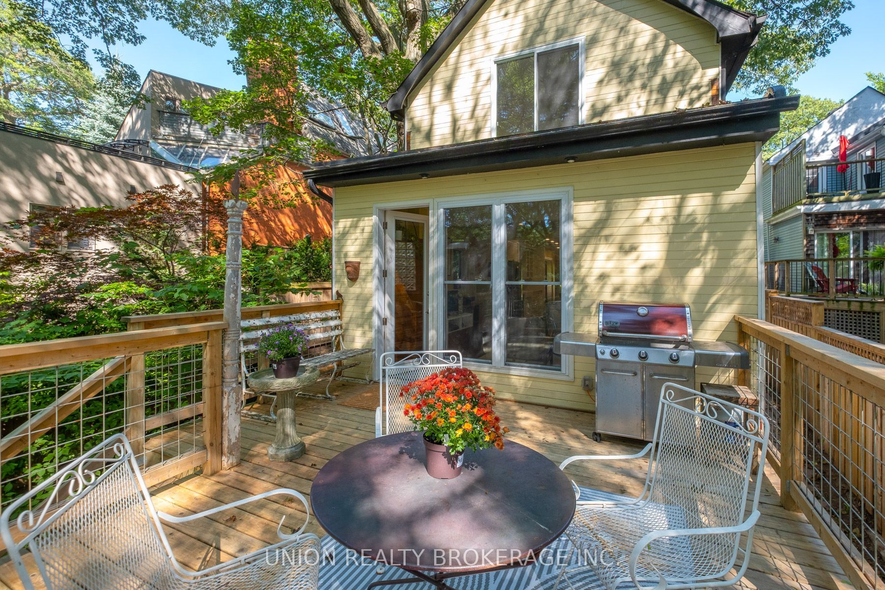 28 Victoria Park Avenue Property Photo 25