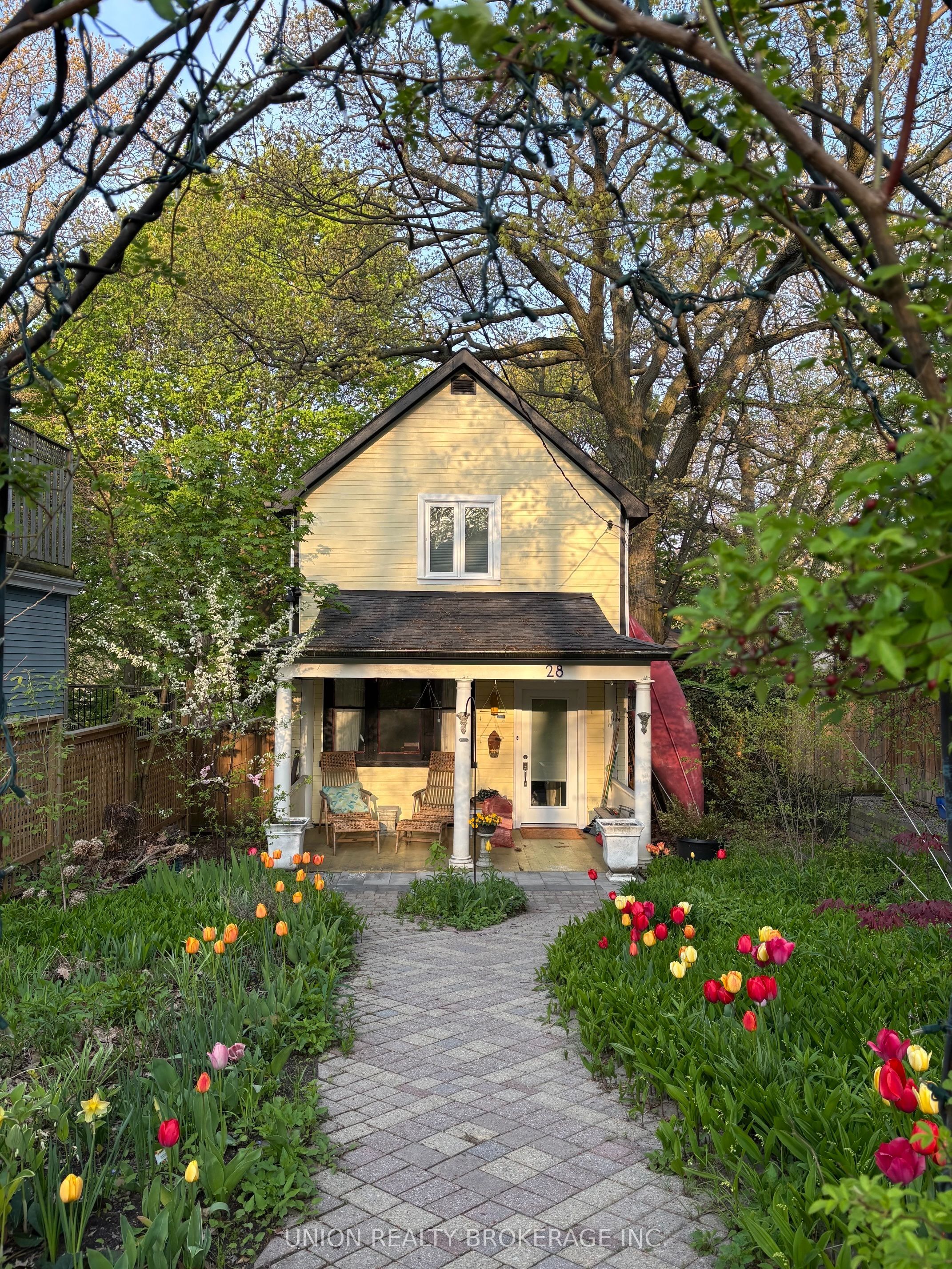 28 Victoria Park Avenue Property Photo 39