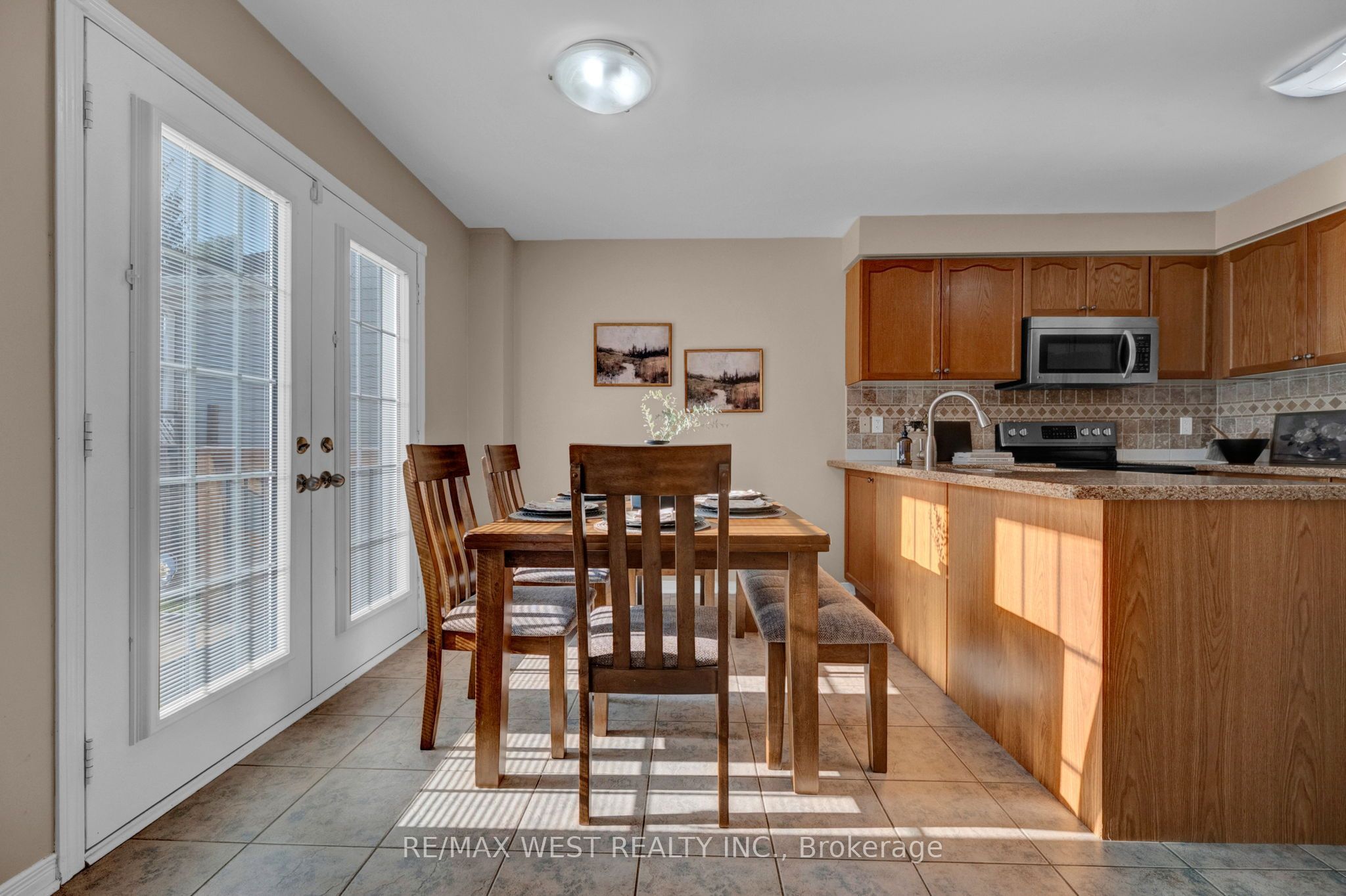 1210 Meath Drive Property Photo 8