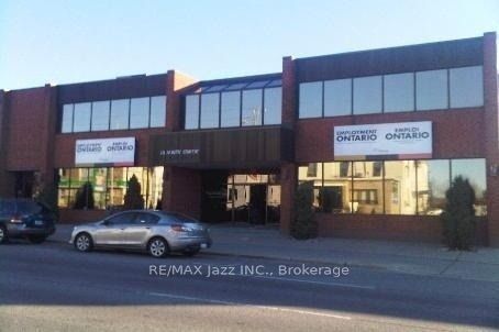 111 Simcoe Street N B1 Property Photo 1