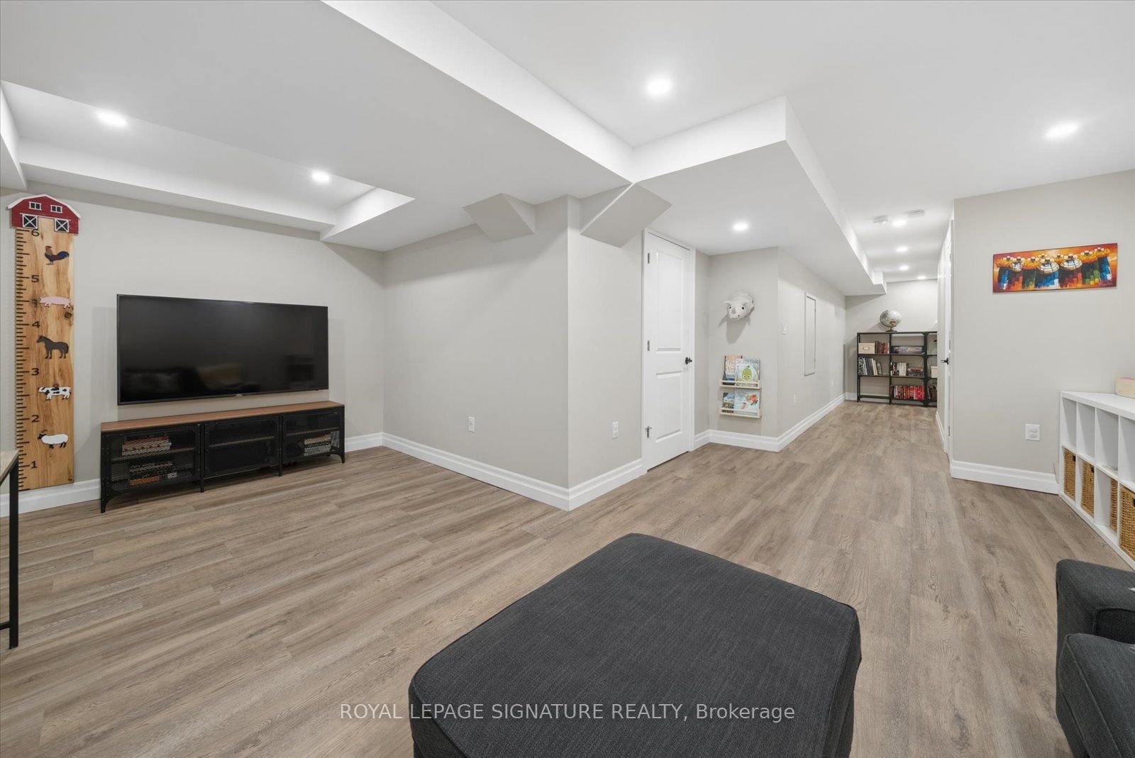 196 Mallory Street Property Photo 31