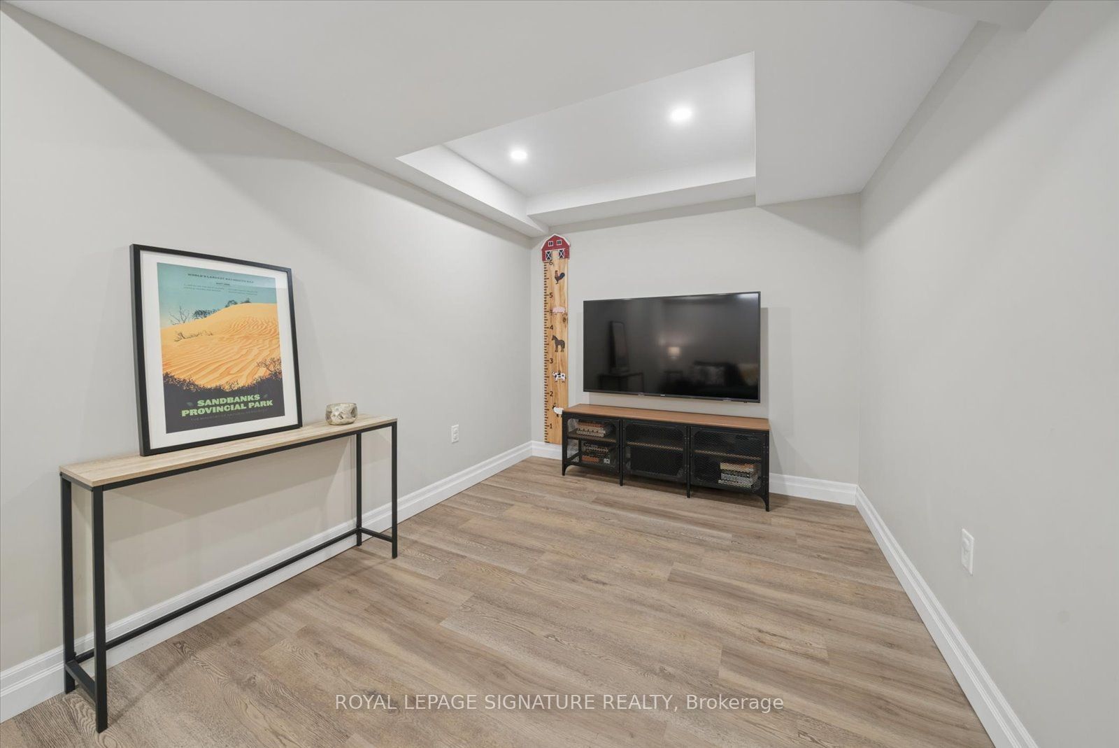 196 Mallory Street Property Photo 32