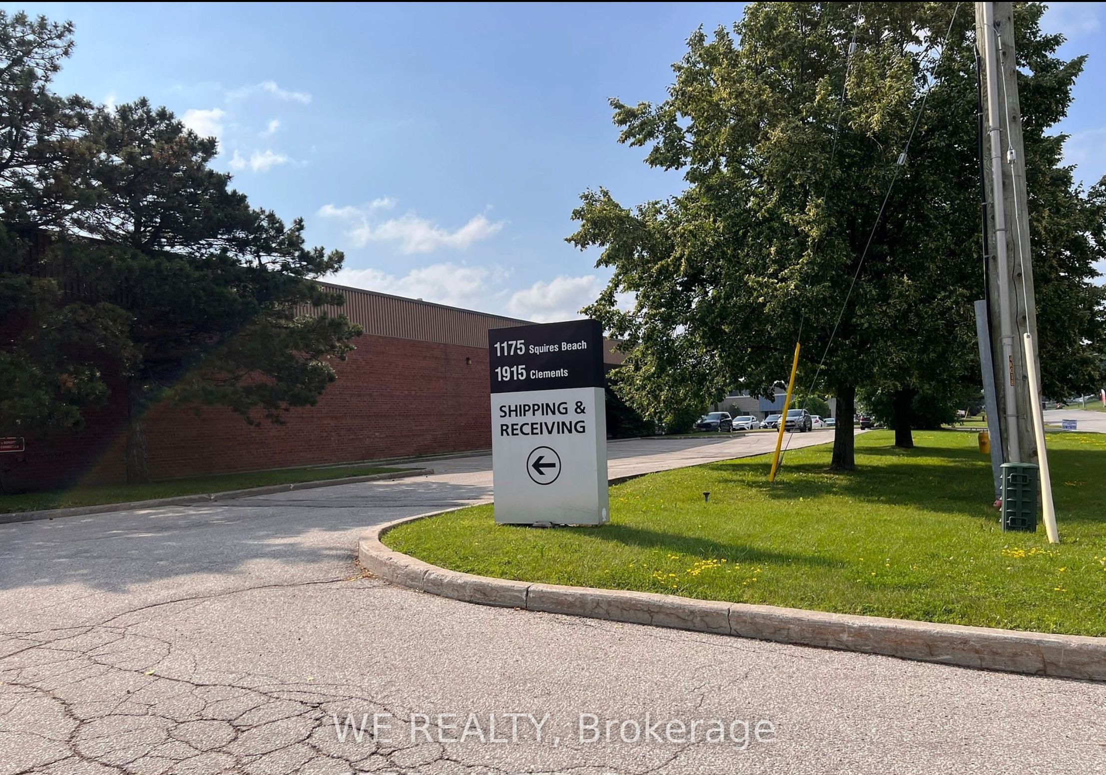 1175 Squires Beach Road #4 Property Photo 4
