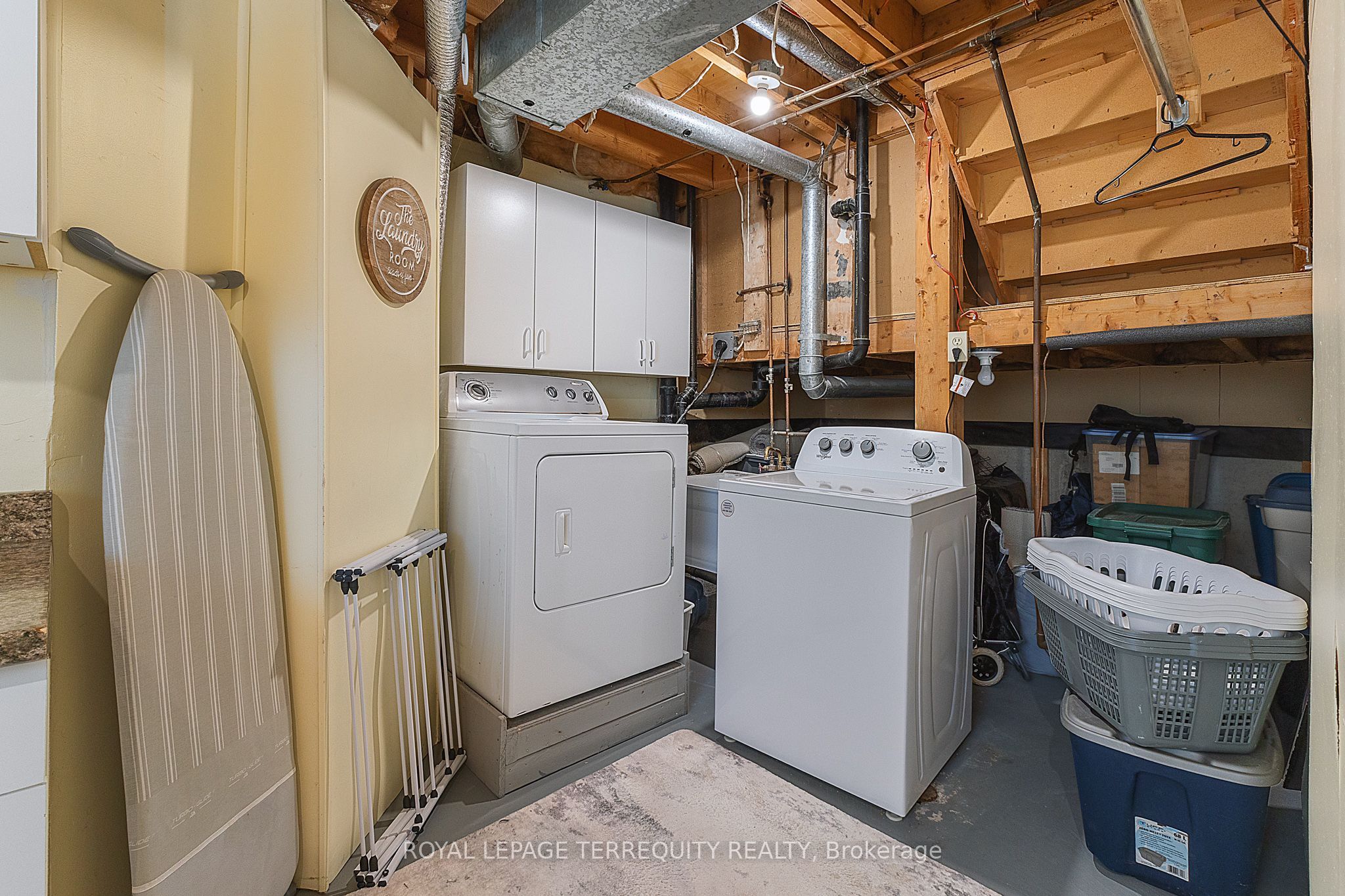 182 Chatfield Drive Property Photo 29