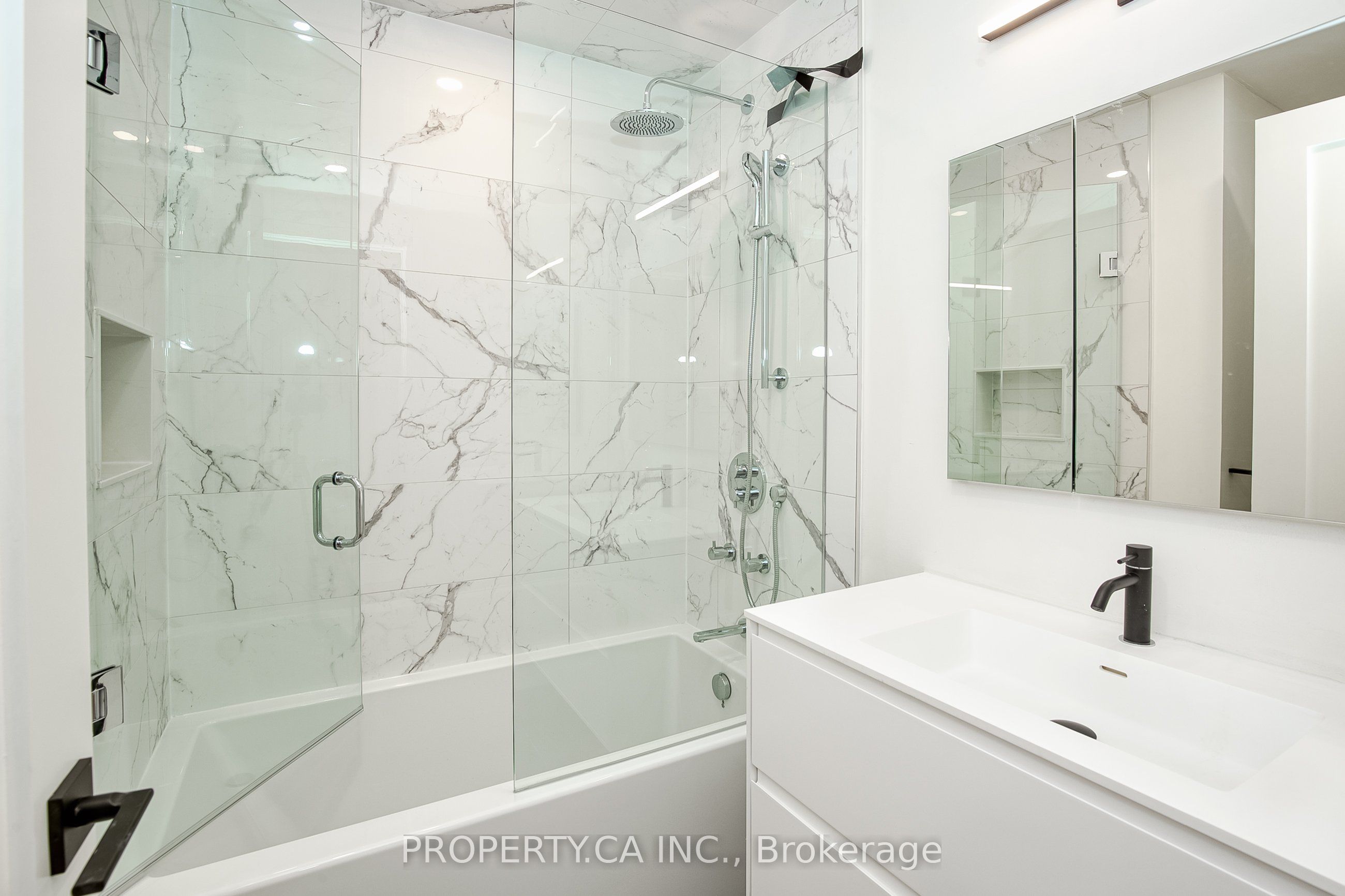 97 Lee Avenue Property Photo 27