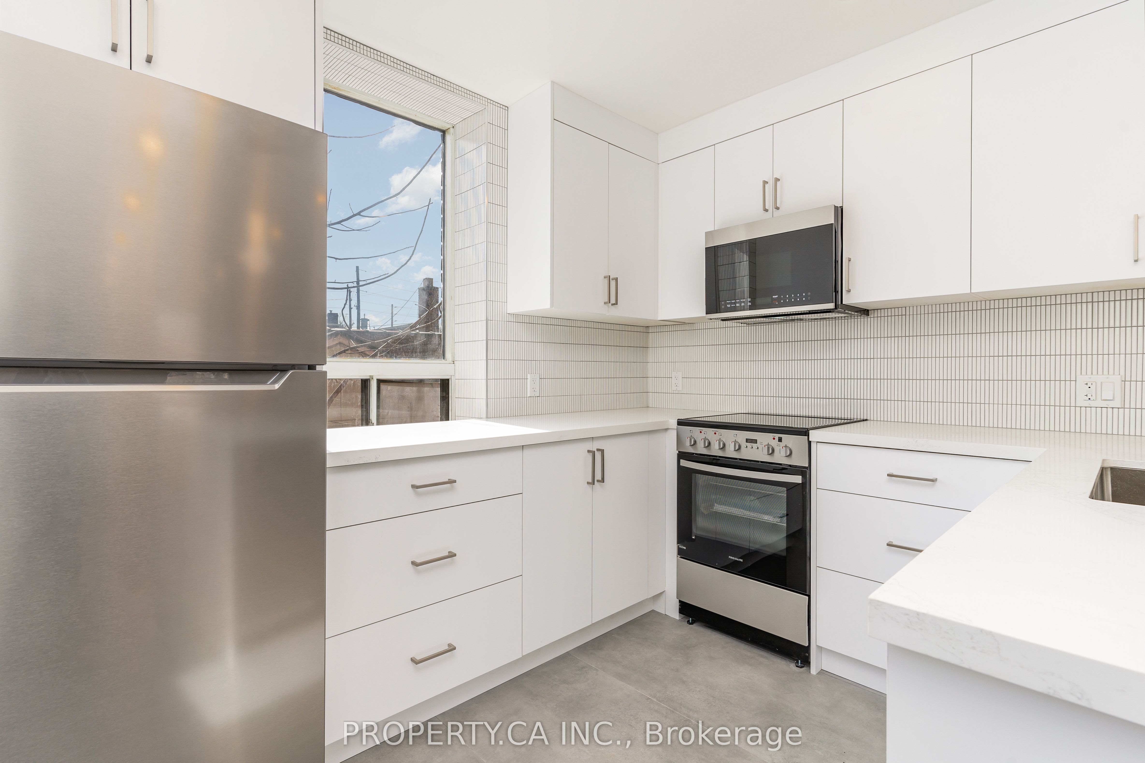 97 Lee Avenue Property Photo 31