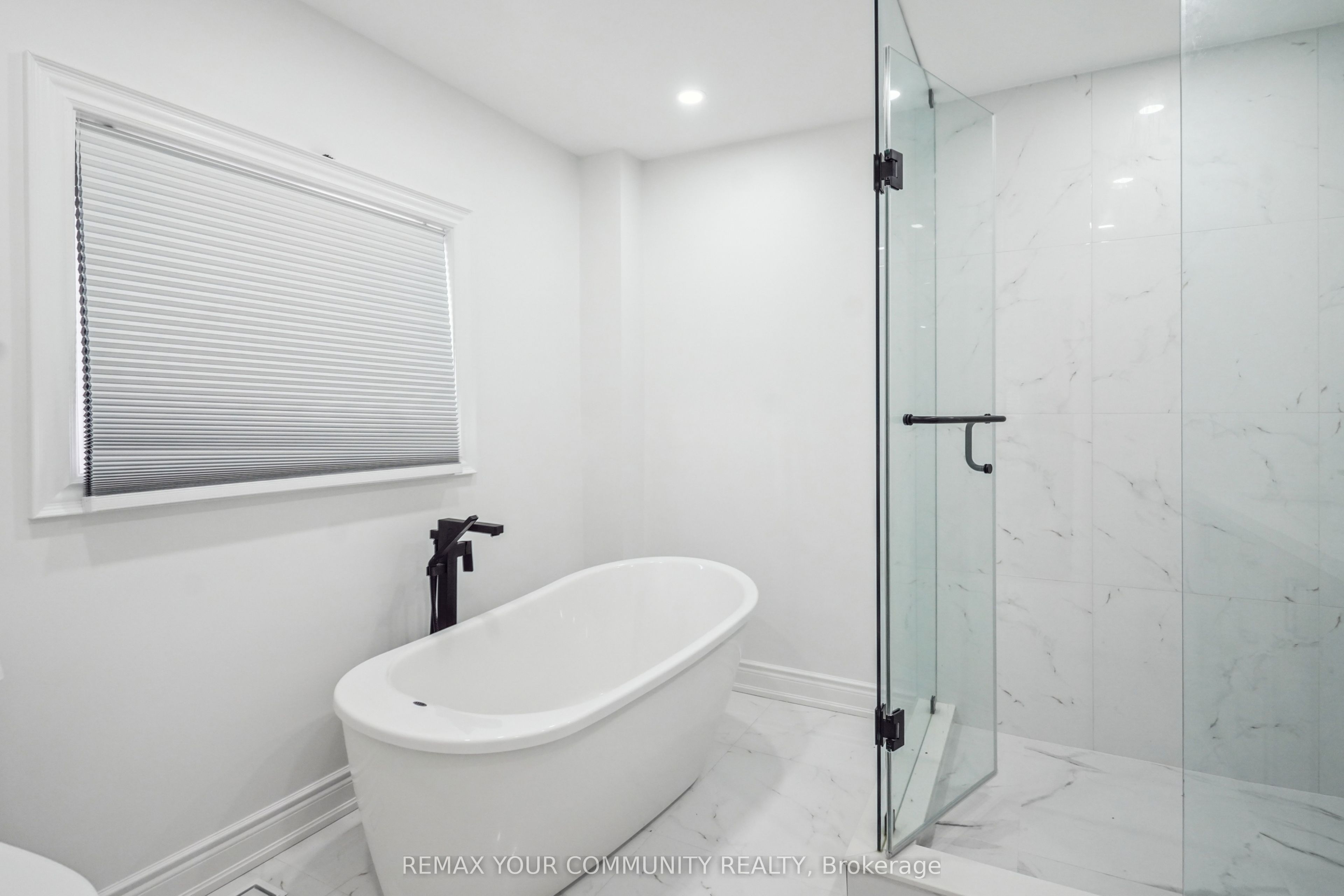 273 Delaney Drive Property Photo 30