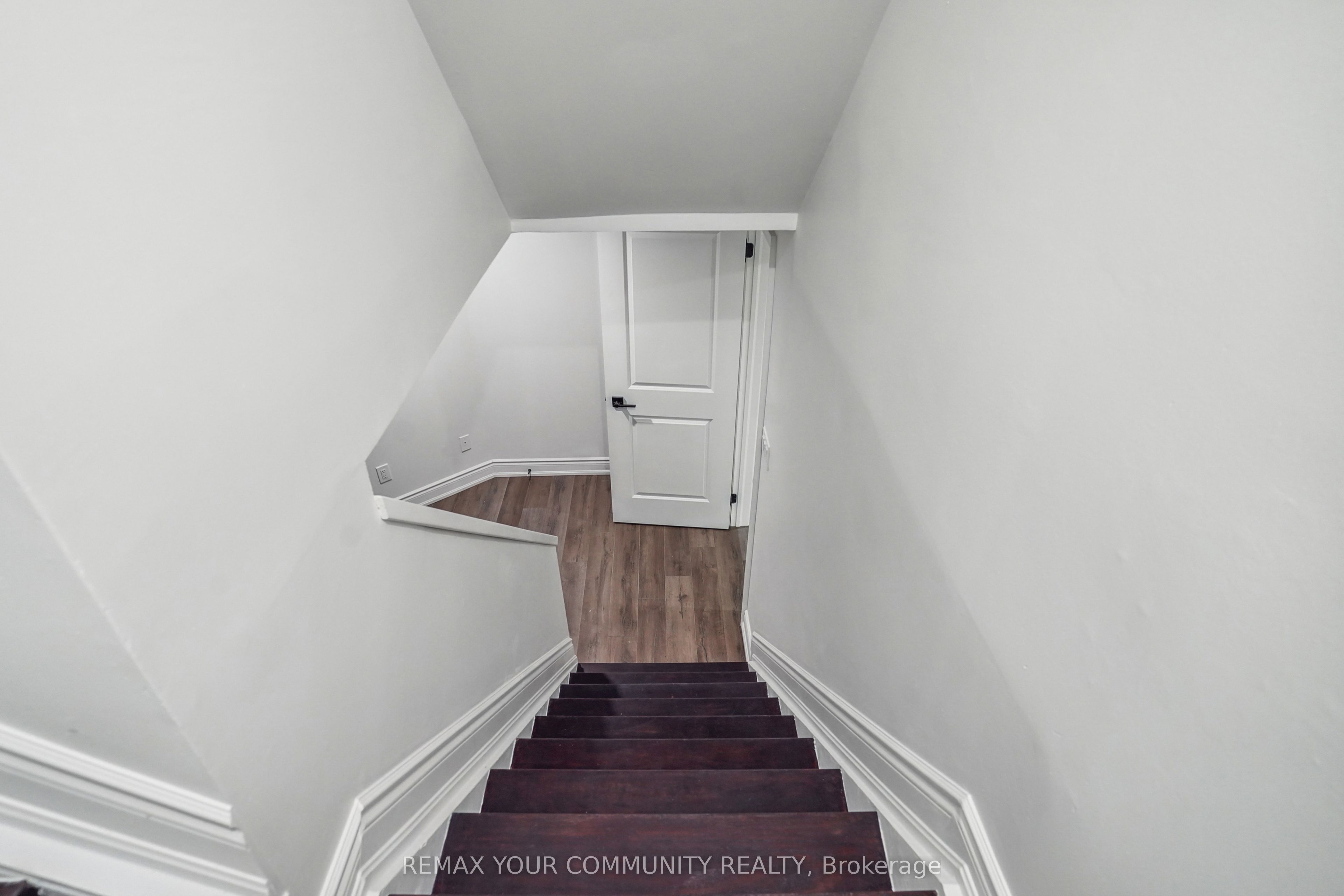 273 Delaney Drive Property Photo 35