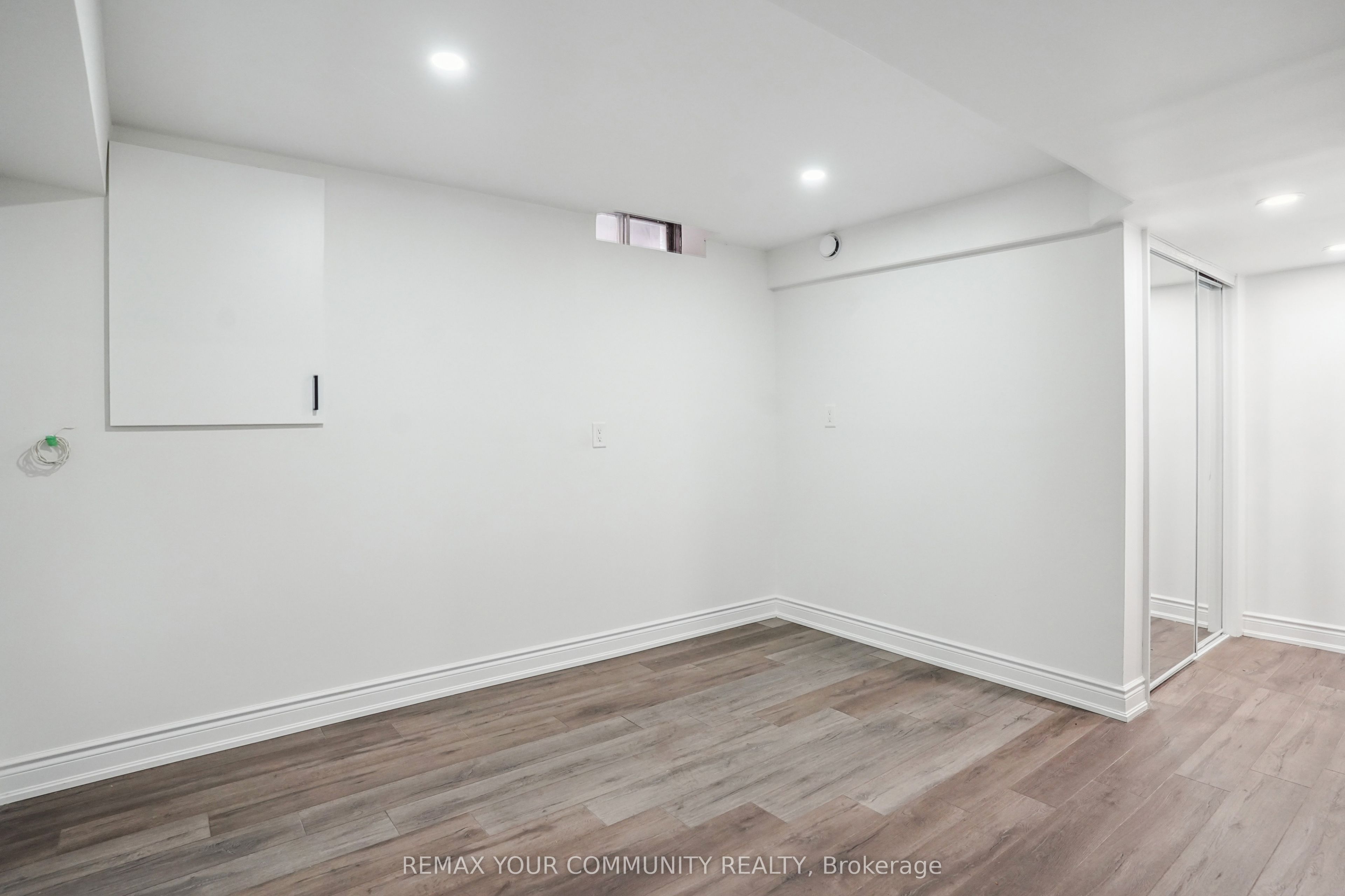 273 Delaney Drive Property Photo 36