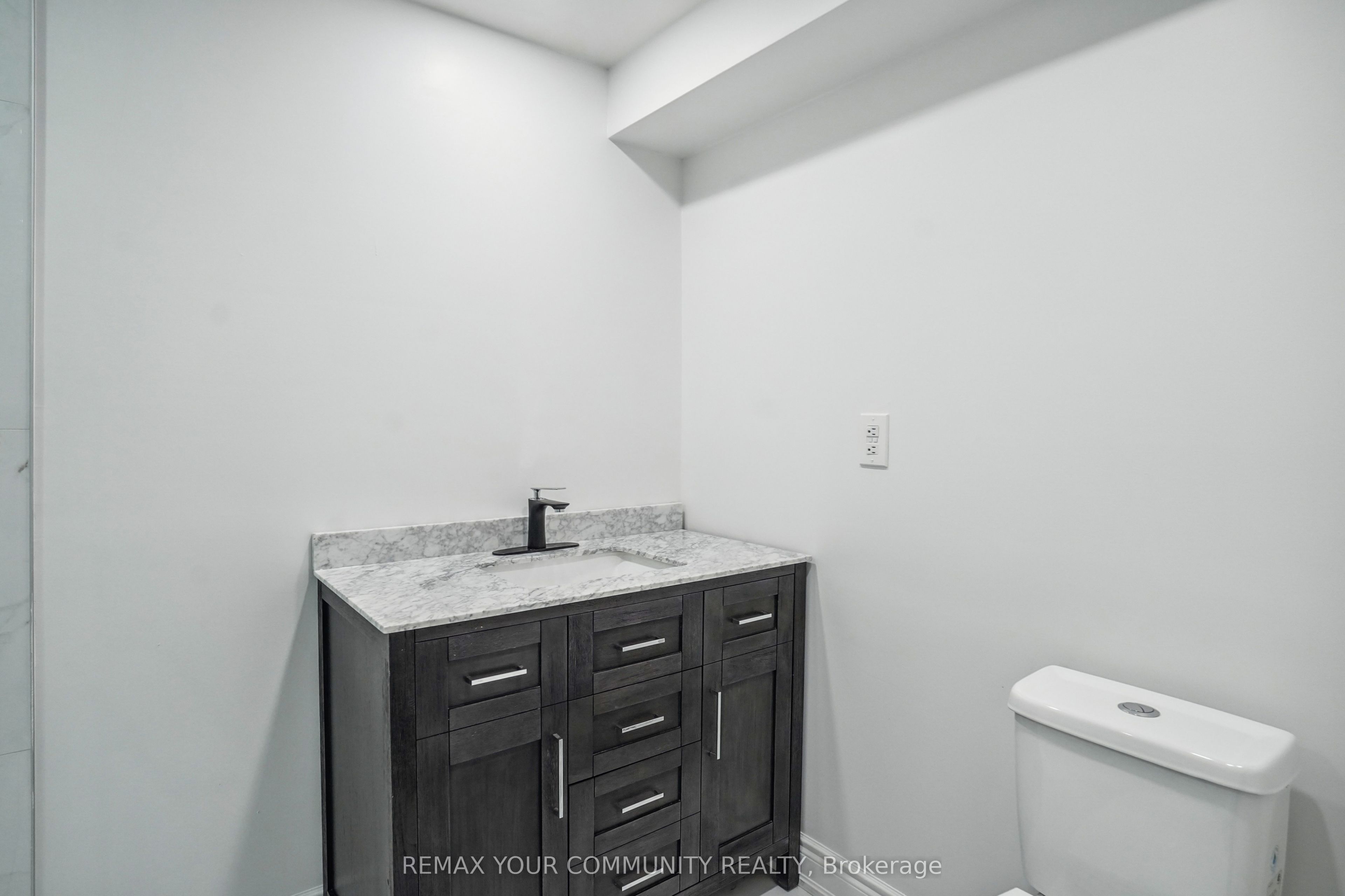 273 Delaney Drive Property Photo 42