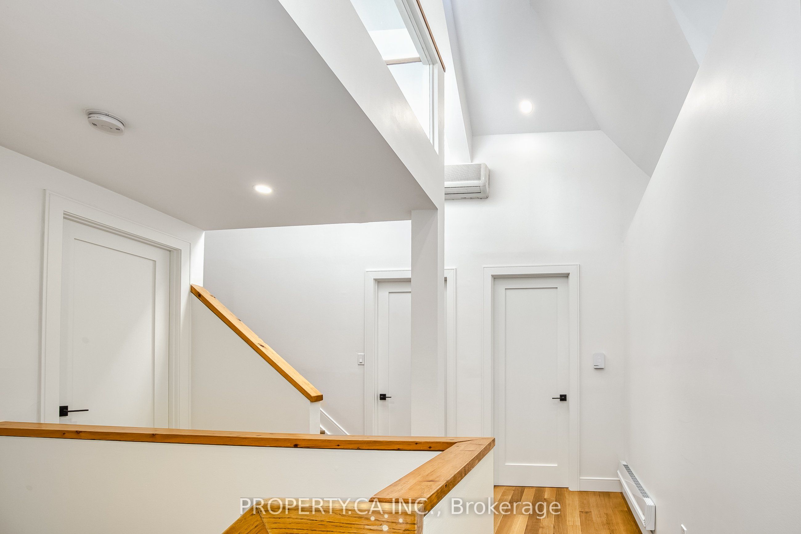 97 Lee Avenue Property Photo 12