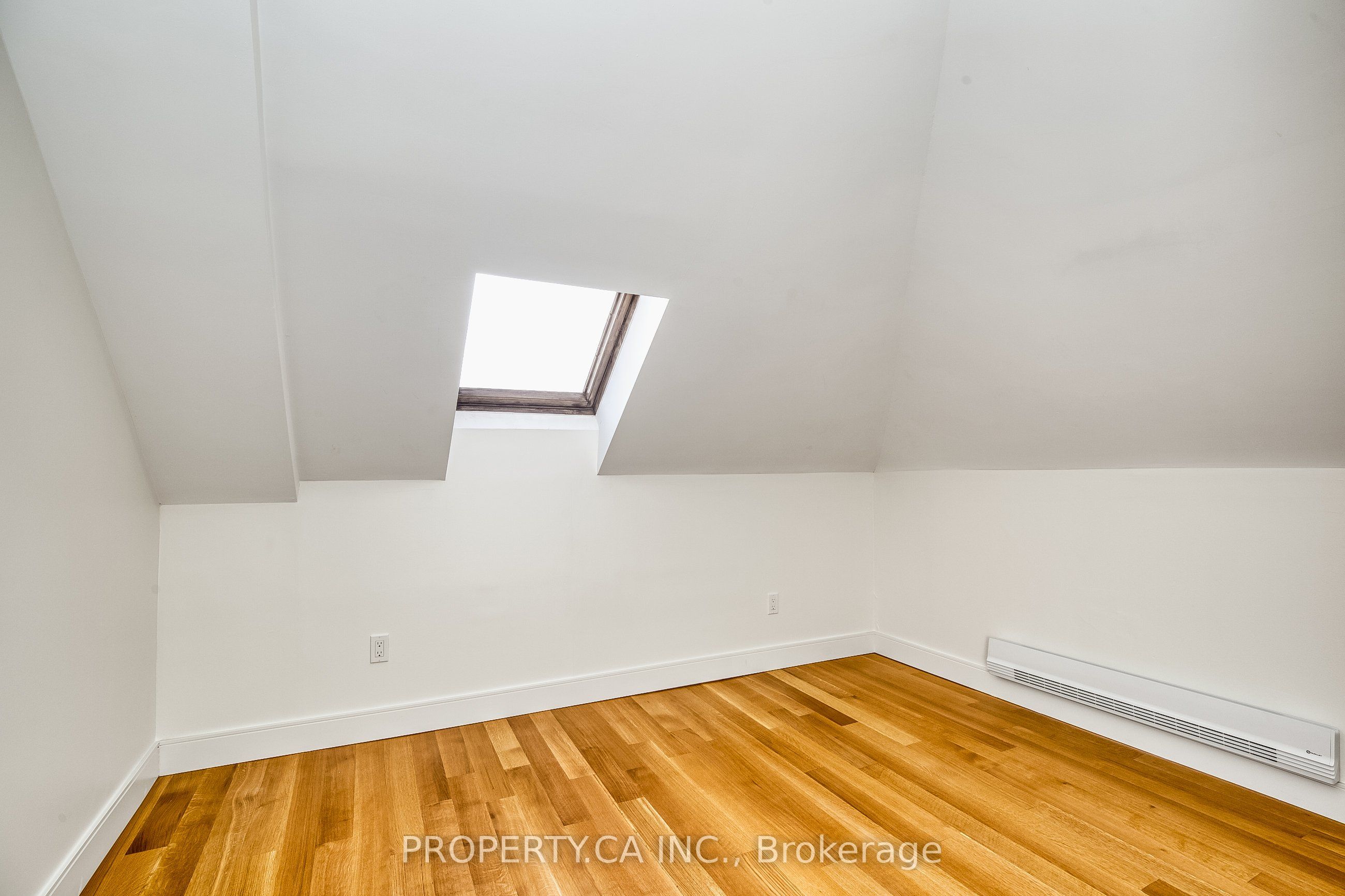 97 Lee Avenue Property Photo 13