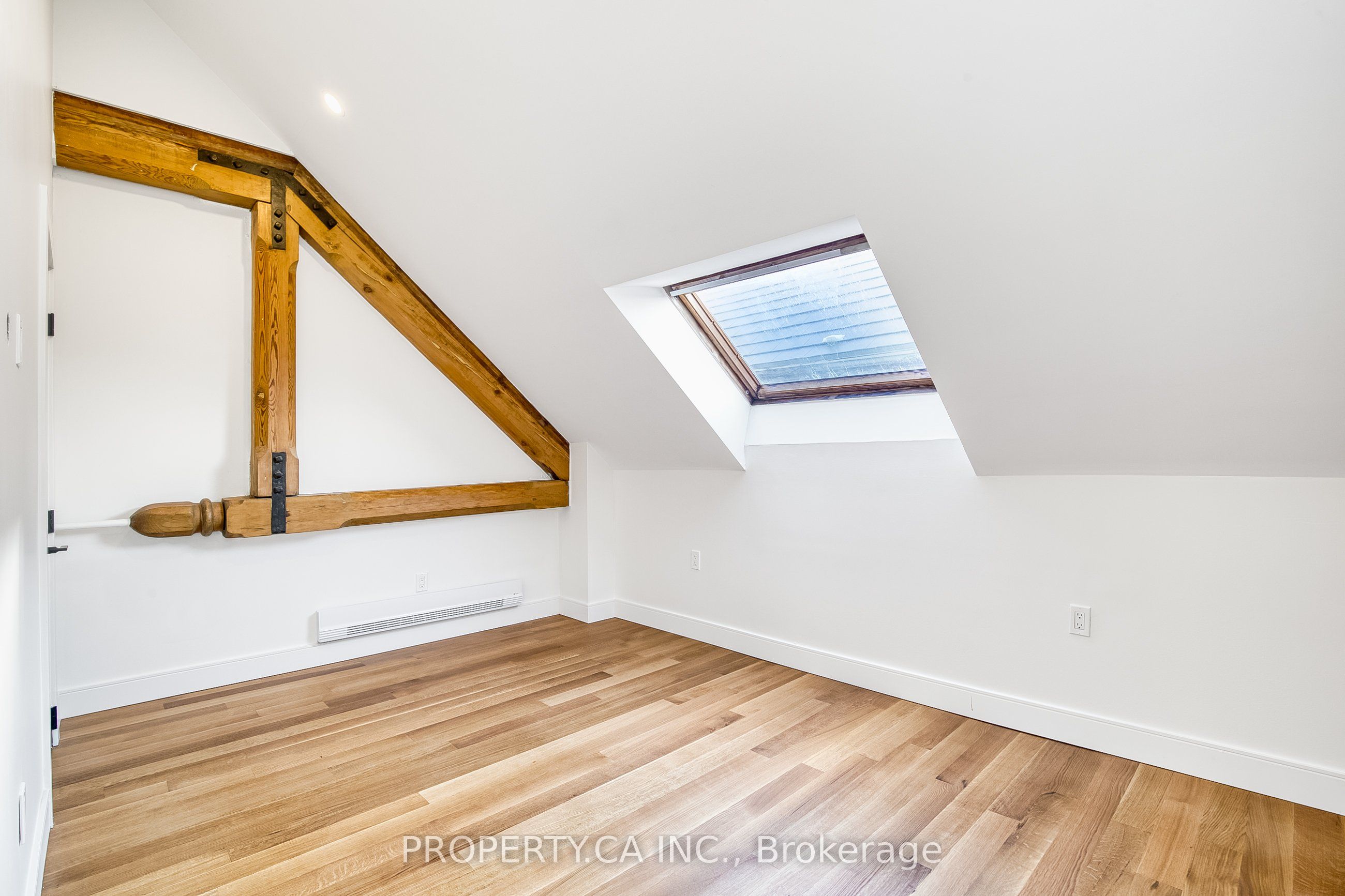 97 Lee Avenue Property Photo 16