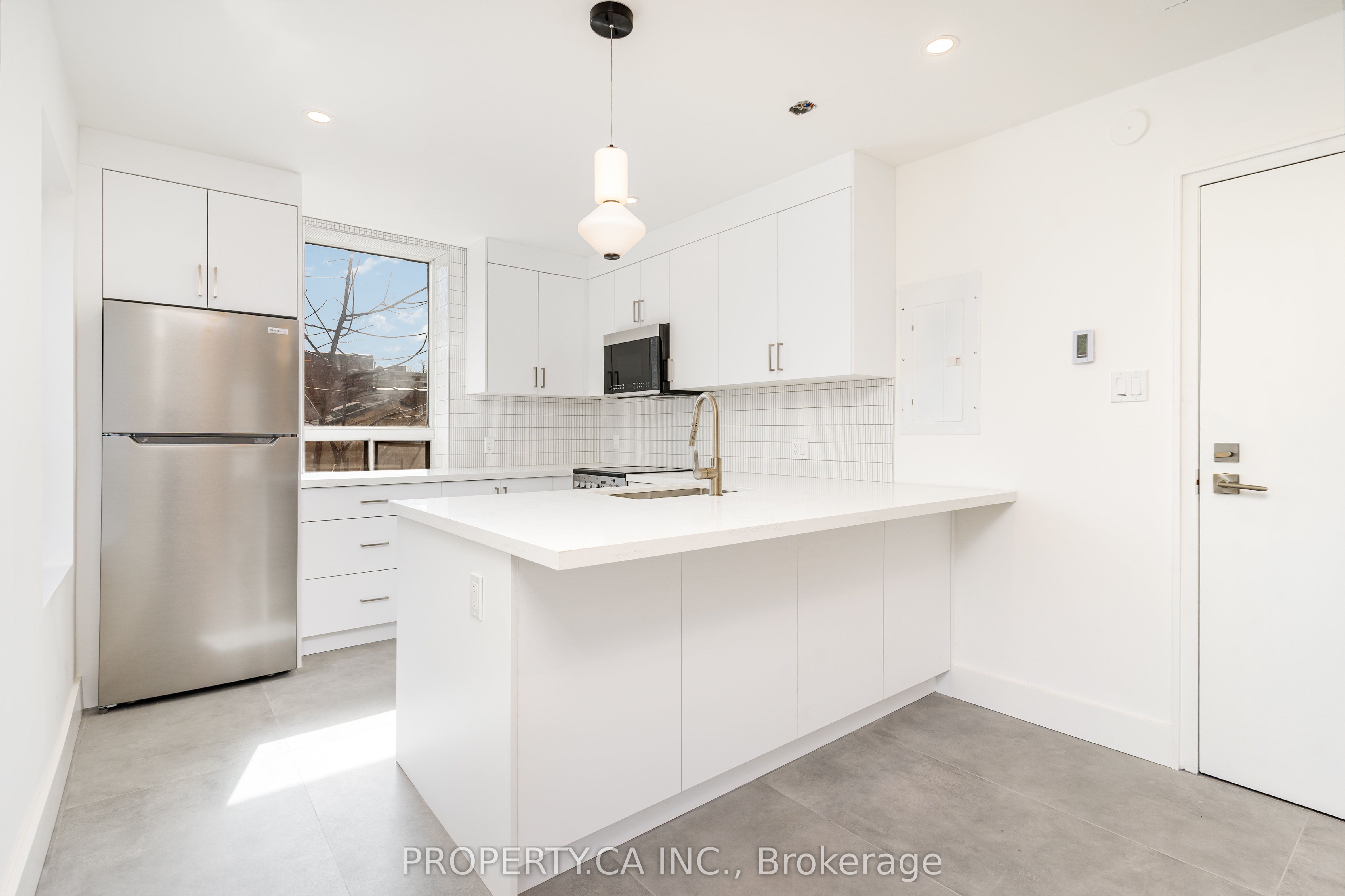 97 Lee Avenue Property Photo 29