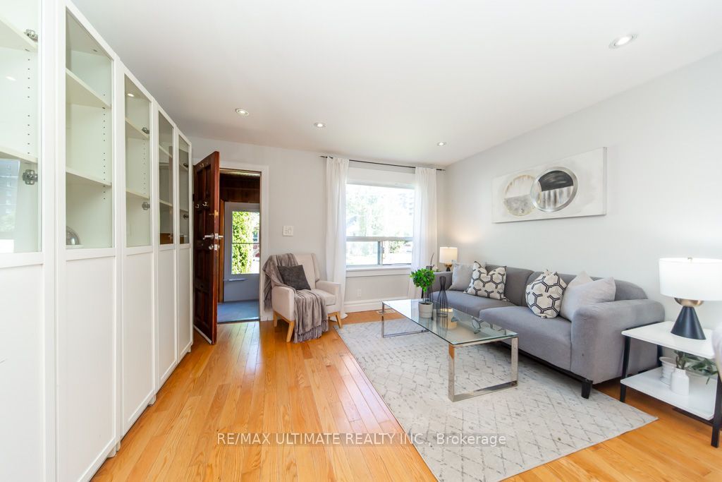 37 Gowan Avenue Property Photo 7