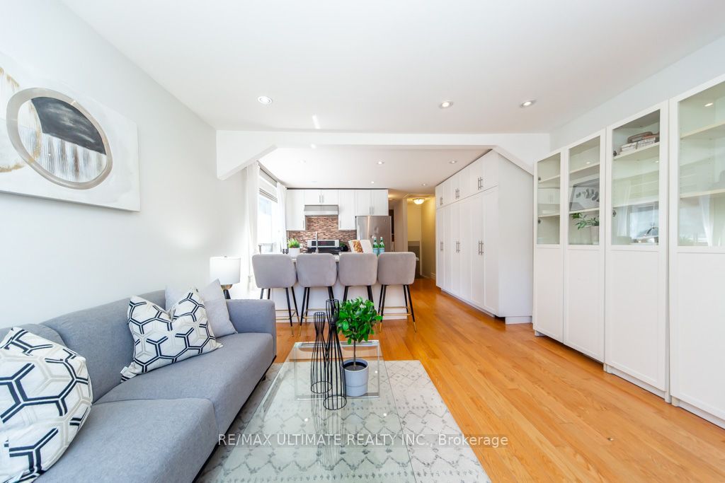 37 Gowan Avenue Property Photo 8