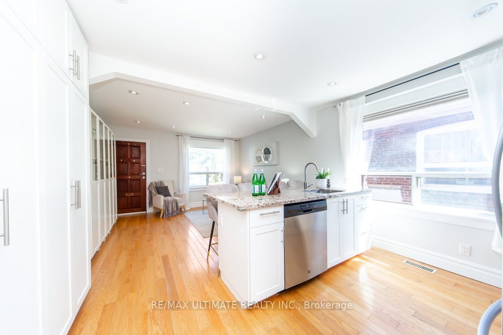 37 Gowan Avenue Property Photo 13