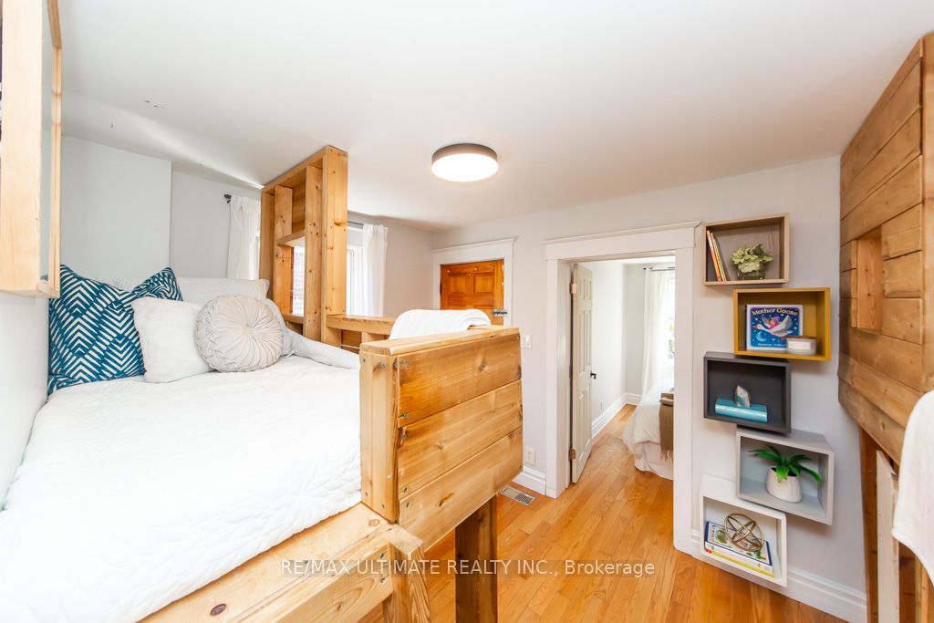 37 Gowan Avenue Property Photo 17