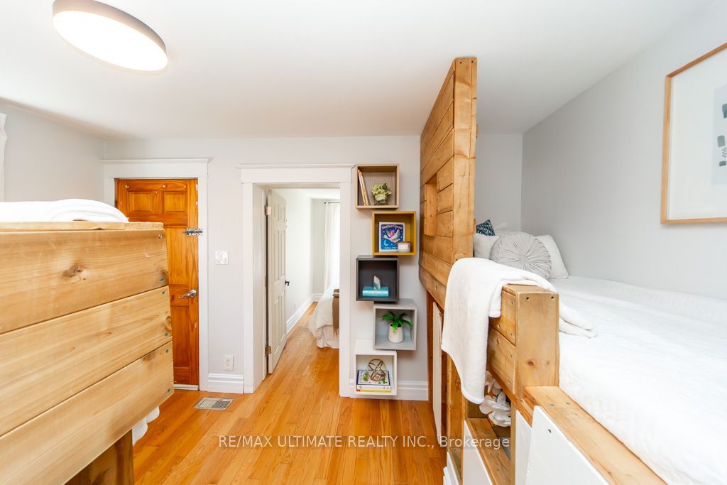37 Gowan Avenue Property Photo 18