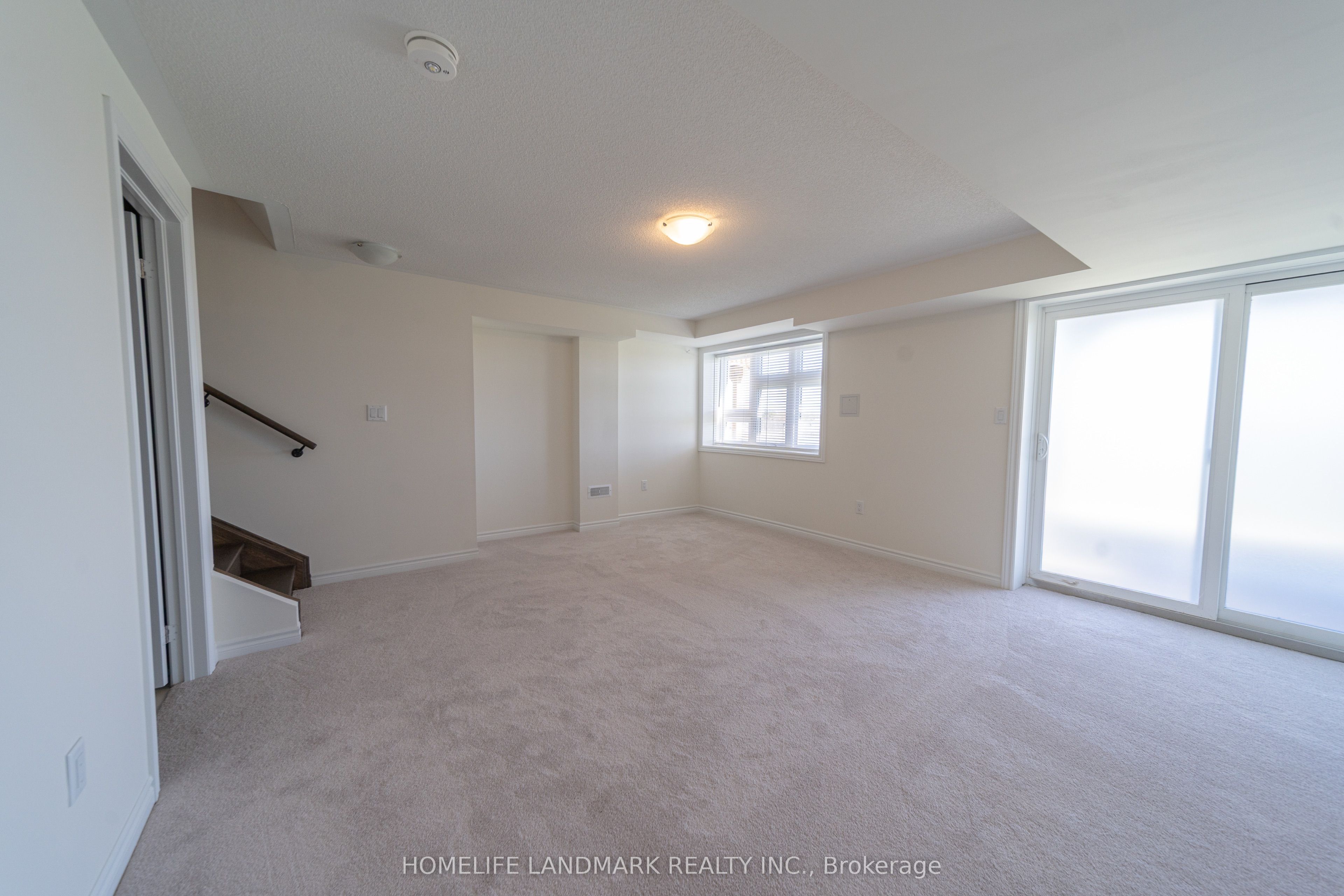 1195 Rexton Drive Property Photo 24