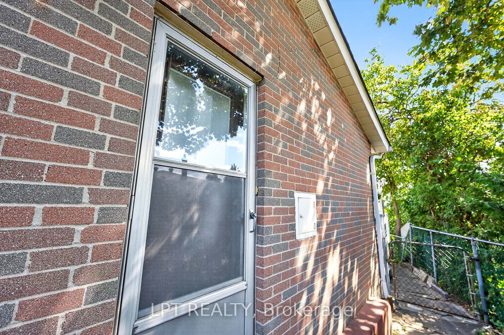 49 Kentish Crescent Property Photo 25