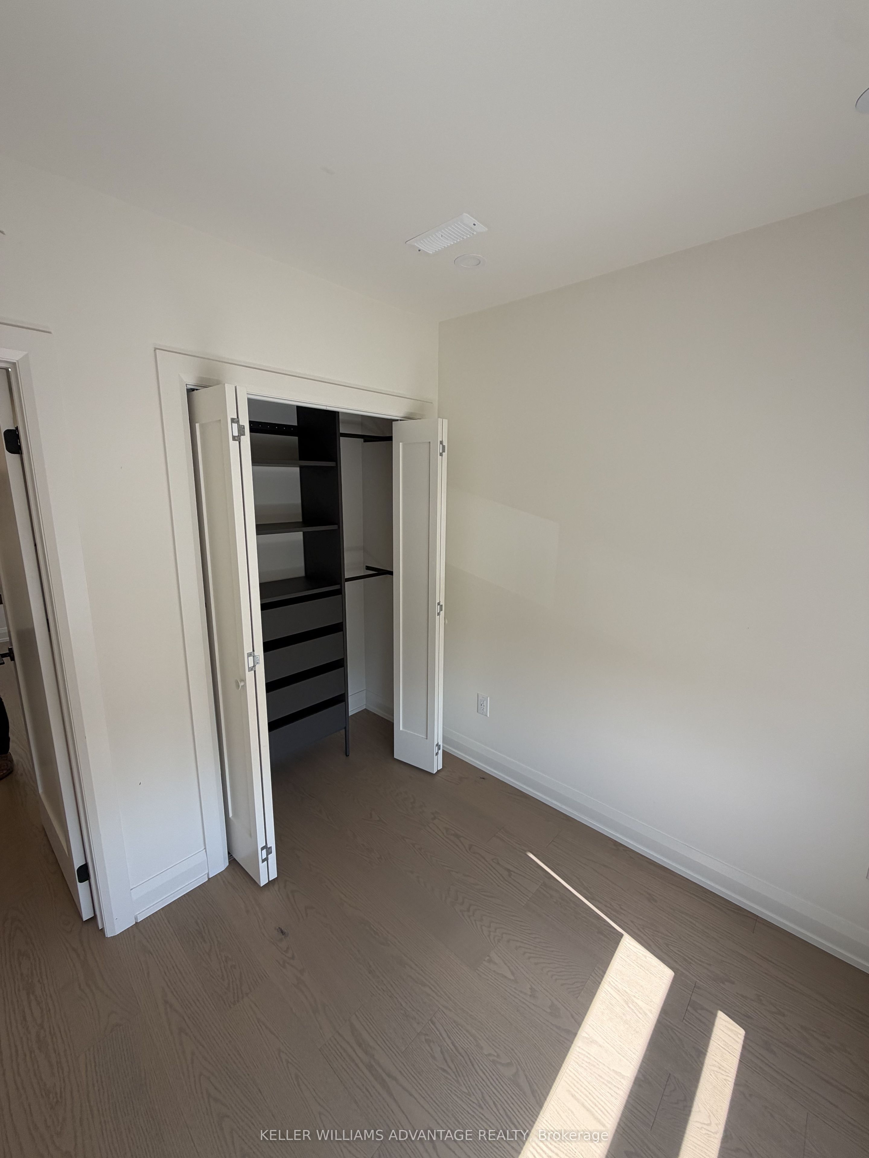 2034 Danforth Avenue 202 Property Photo 11