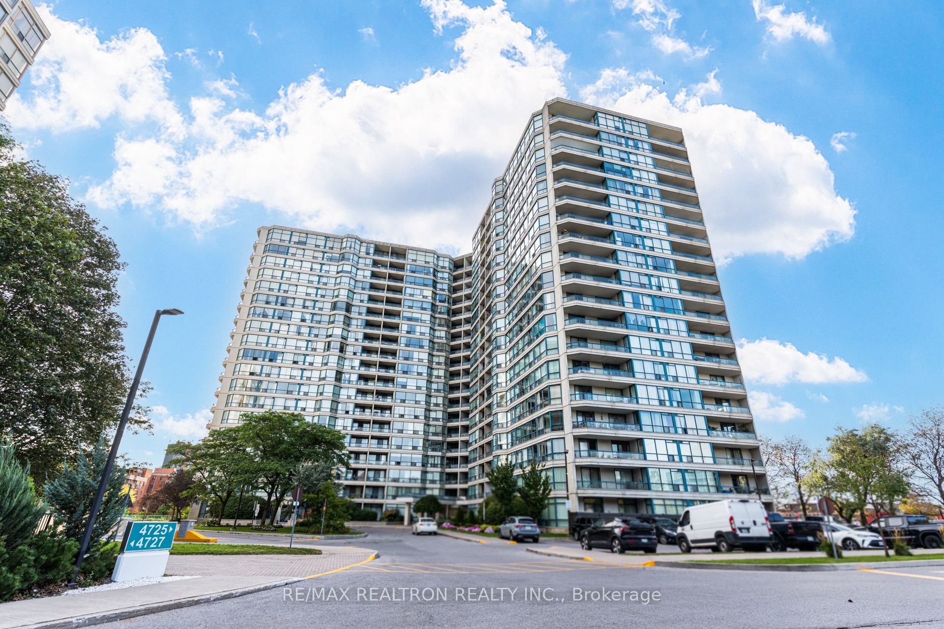 4725 Sheppard Avenue E 1717 Property Photo 1
