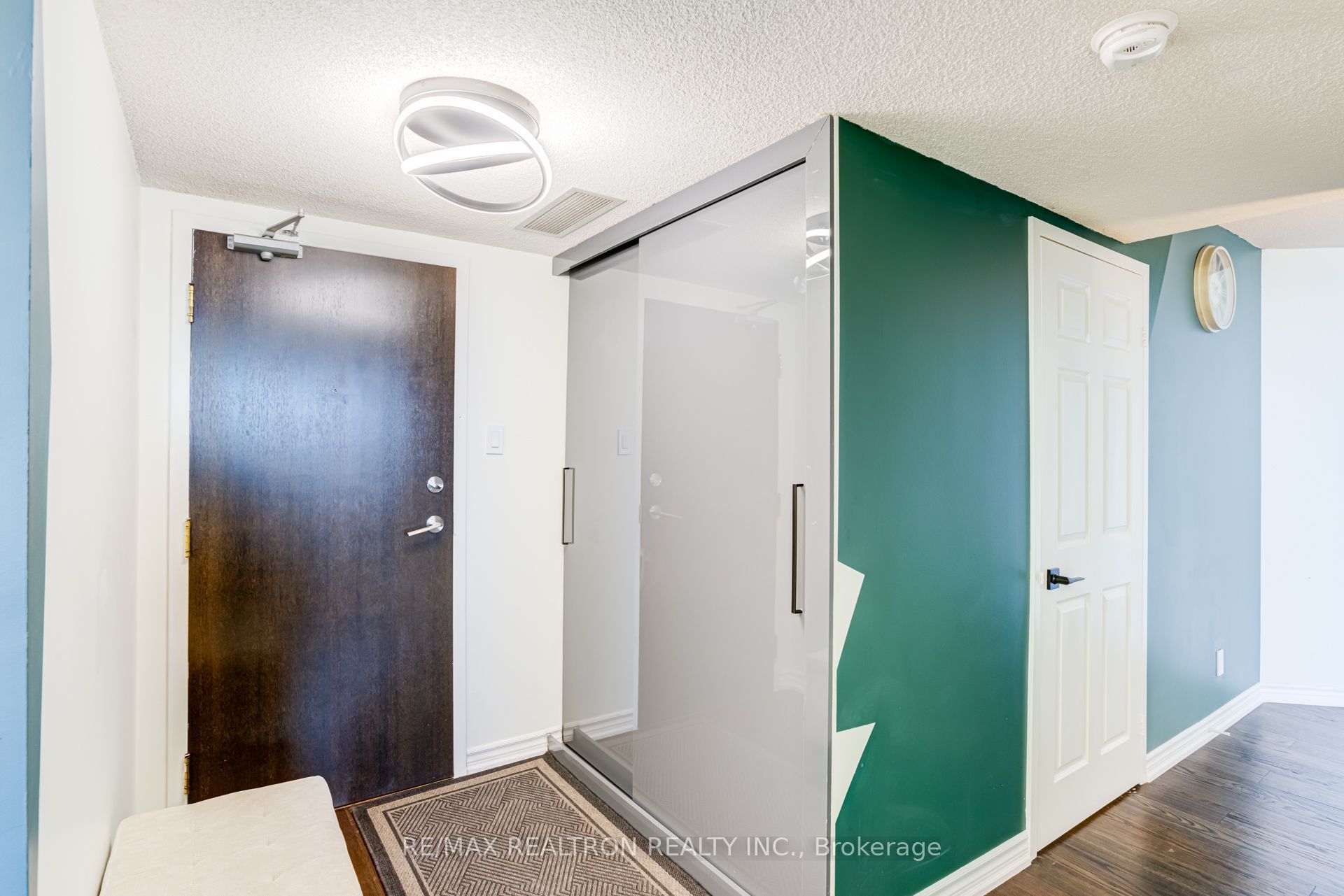 4725 Sheppard Avenue E 1717 Property Photo 2