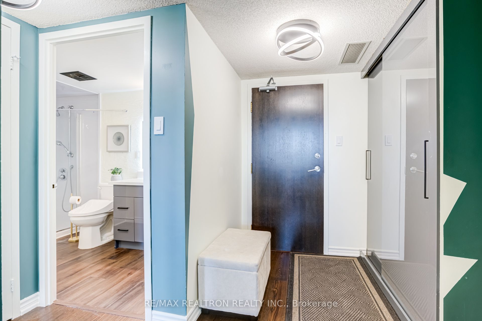 4725 Sheppard Avenue E 1717 Property Photo 3