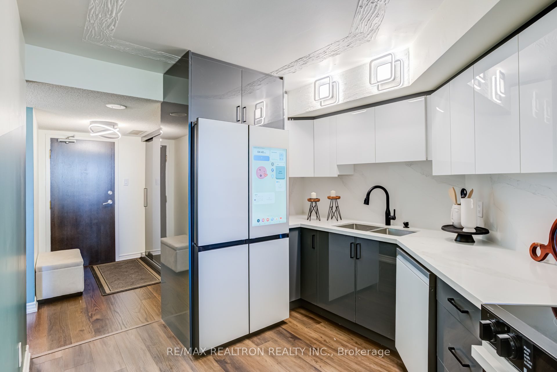 4725 Sheppard Avenue E 1717 Property Photo 6